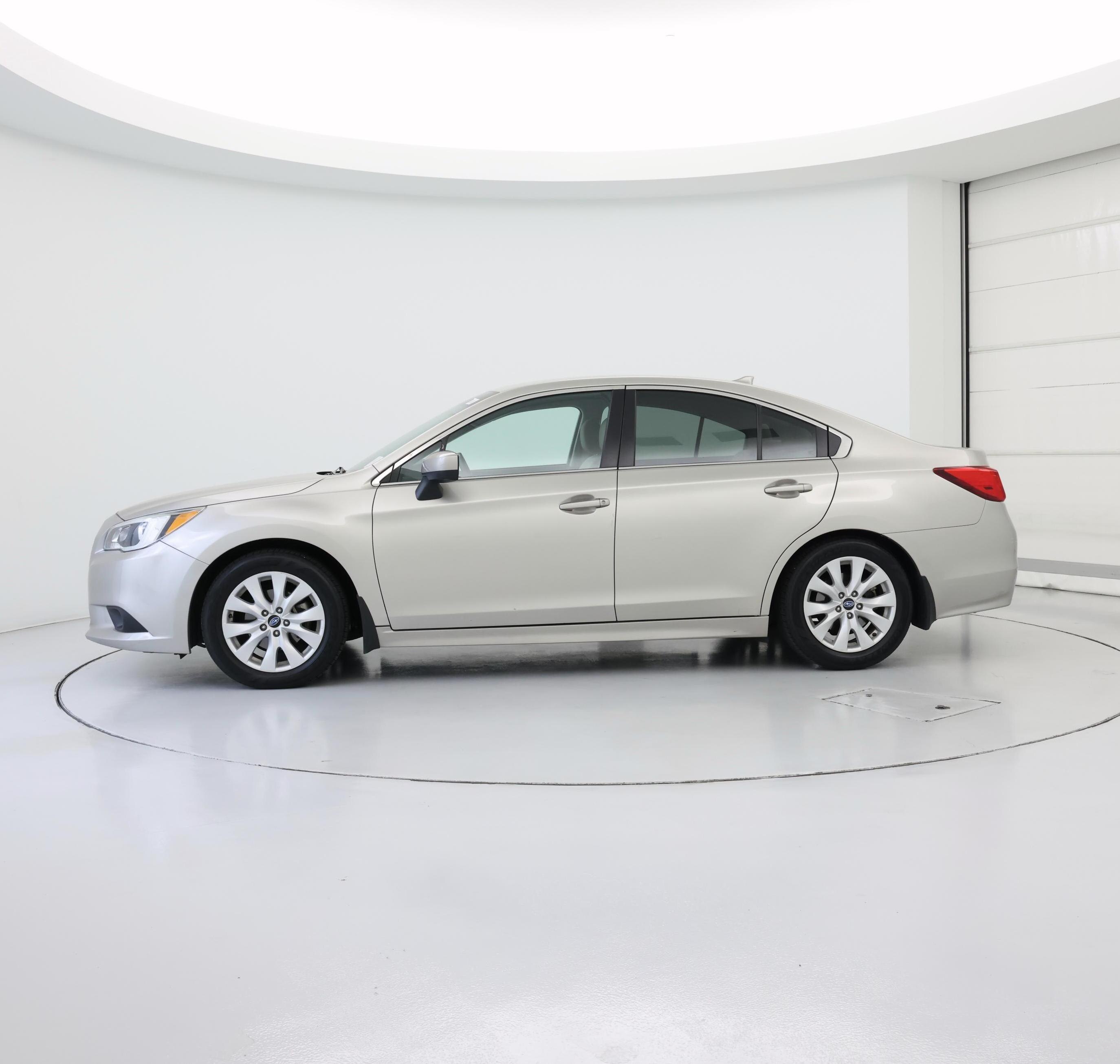 Thumbnail: 2016 Subaru Legacy - 3