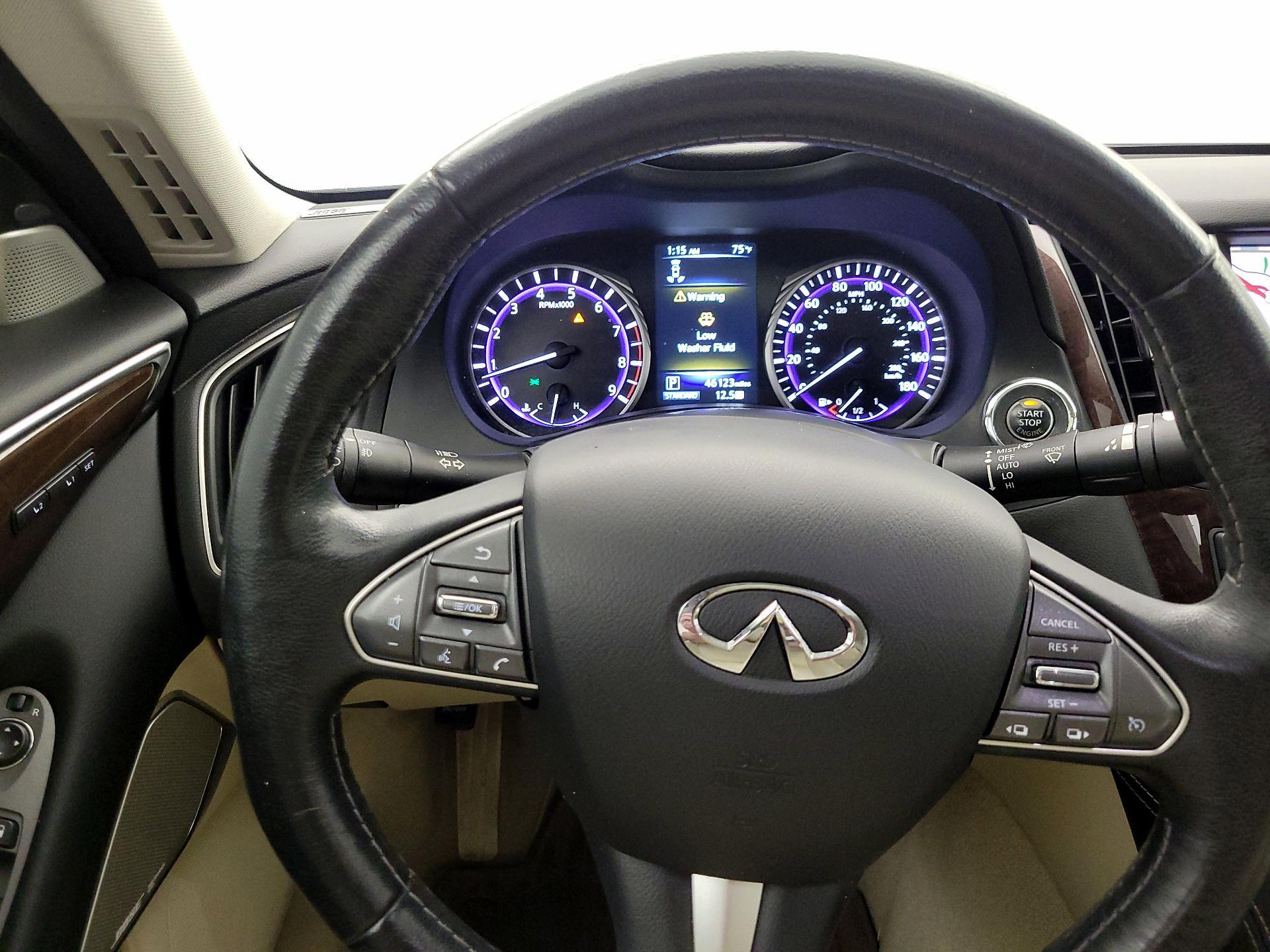 Thumbnail: 2017 INFINITI Q50 - 10