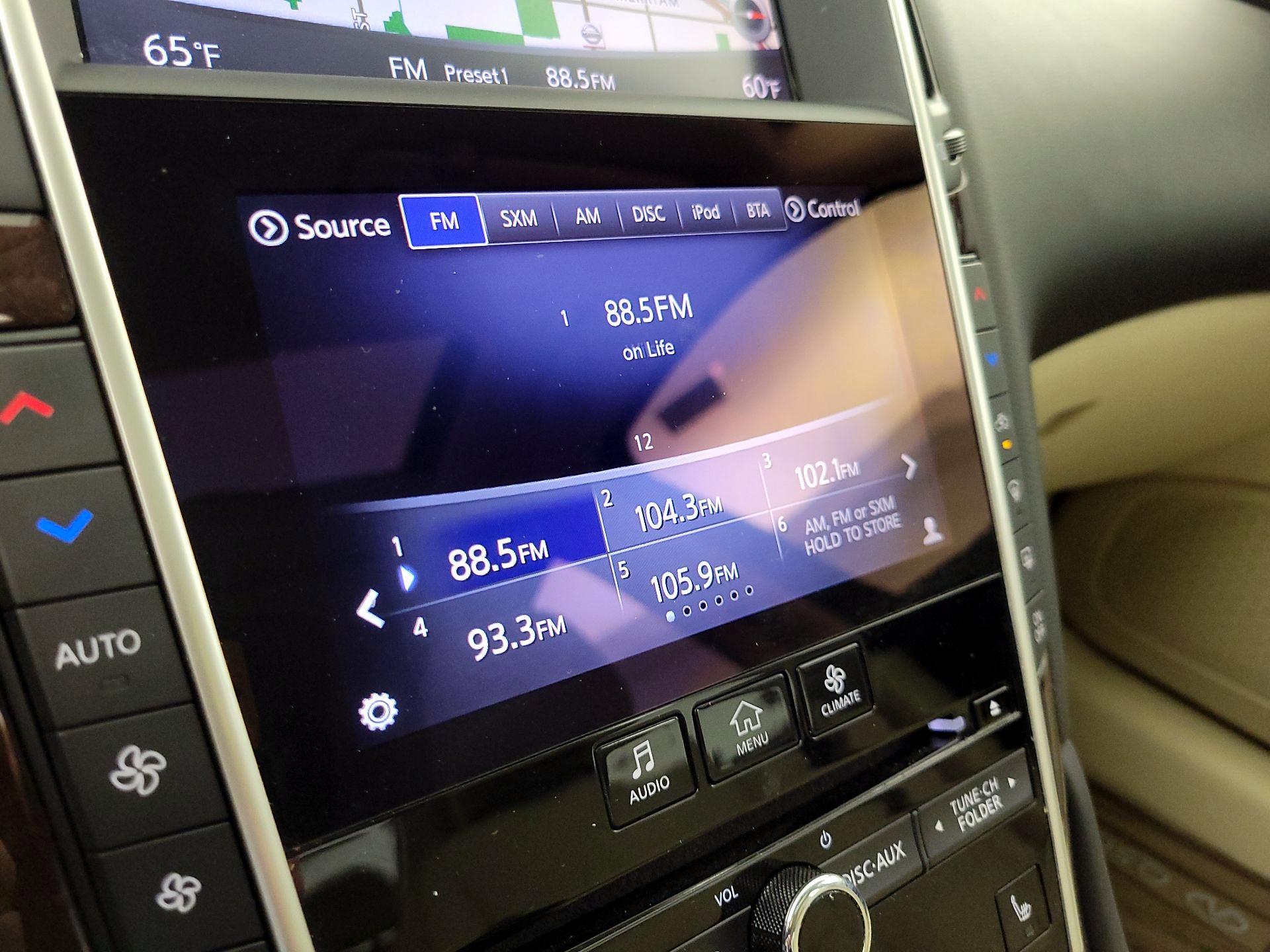 Thumbnail: 2017 INFINITI Q50 - 16