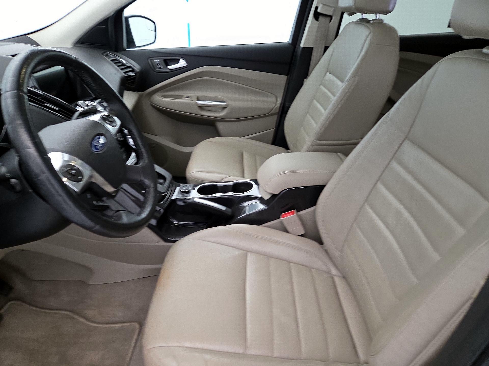 Thumbnail: 2016 Ford Escape - 11