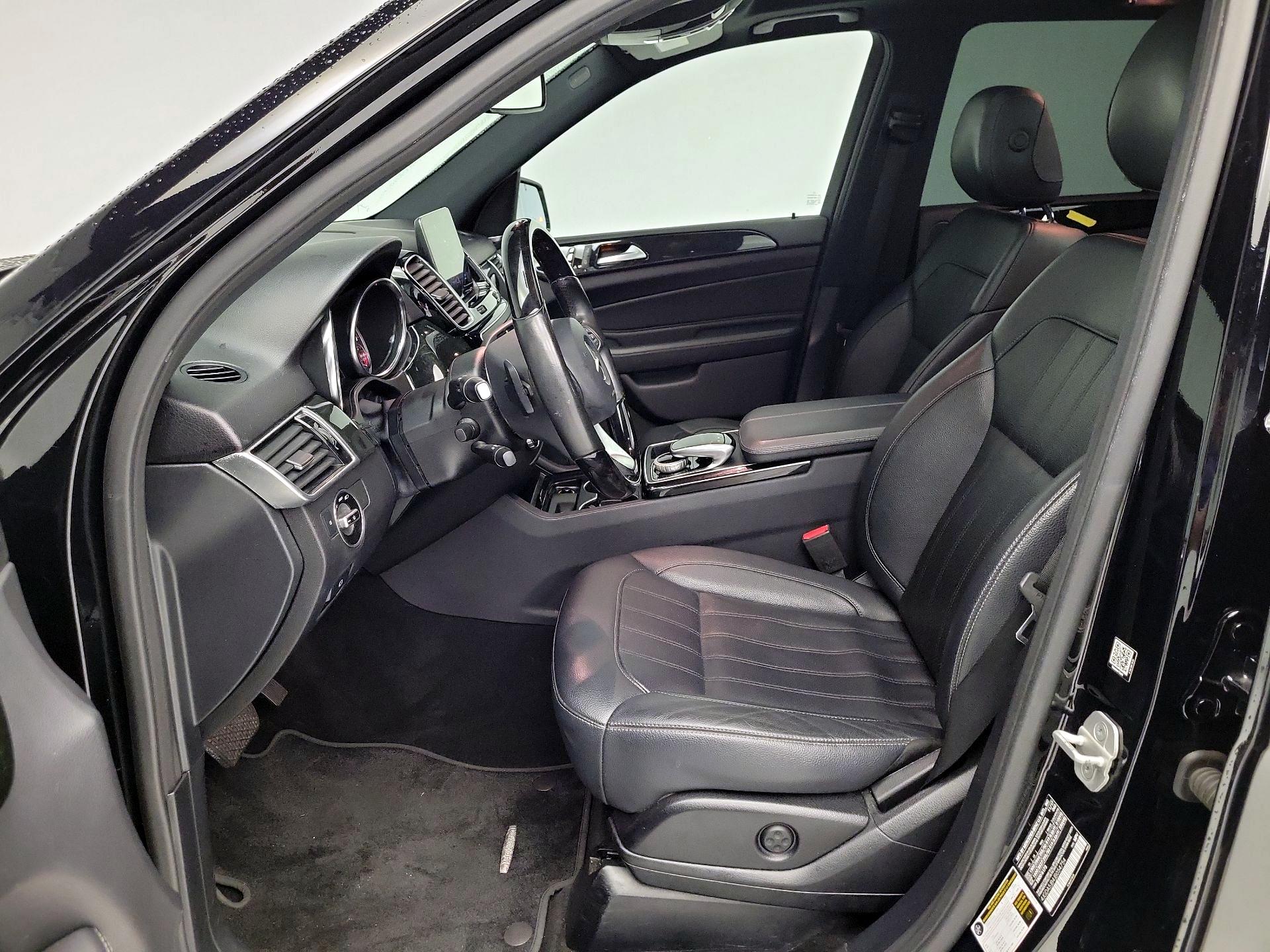 Thumbnail: 2018 Mercedes-Benz GLE - 11