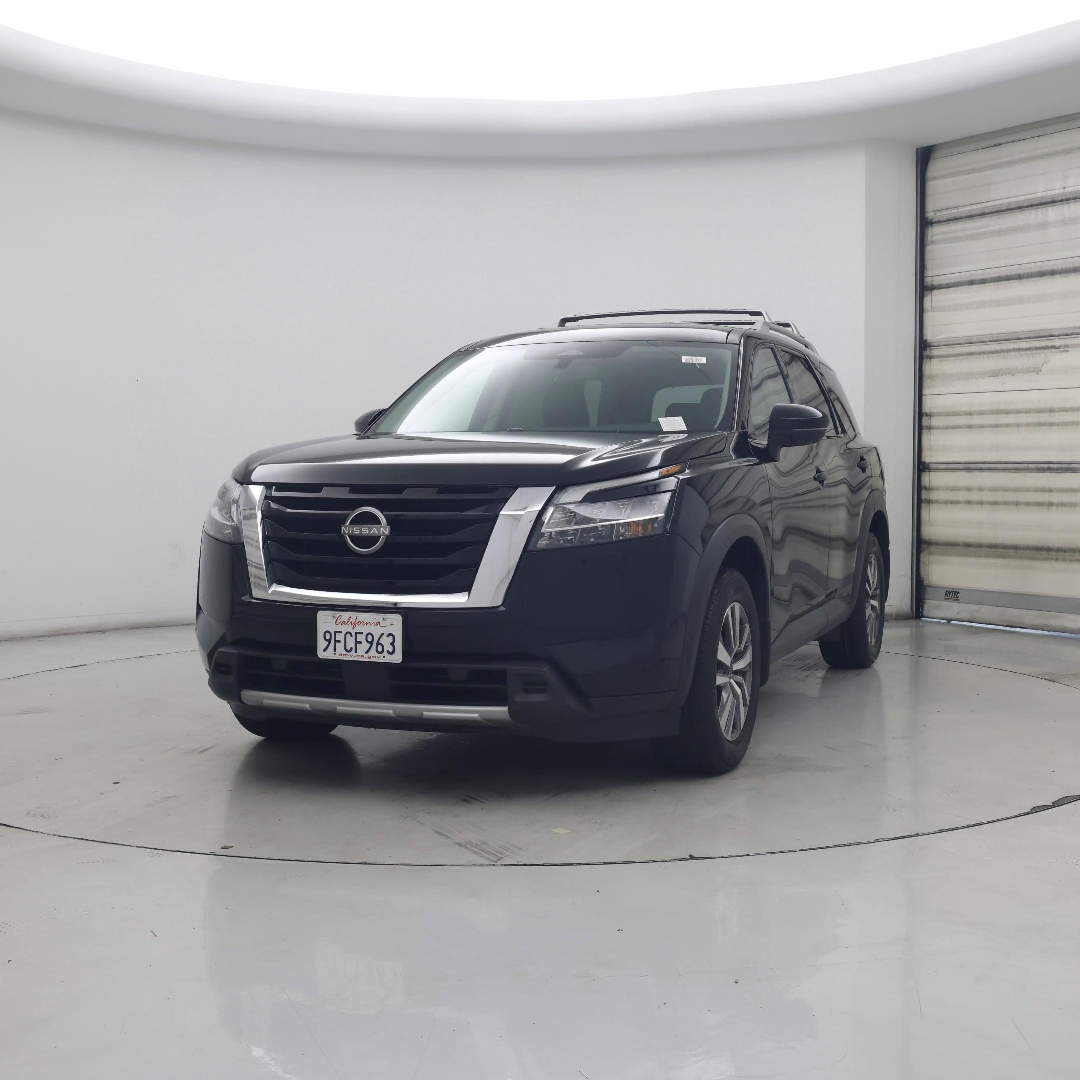 Thumbnail: 2023 Nissan Pathfinder - 4