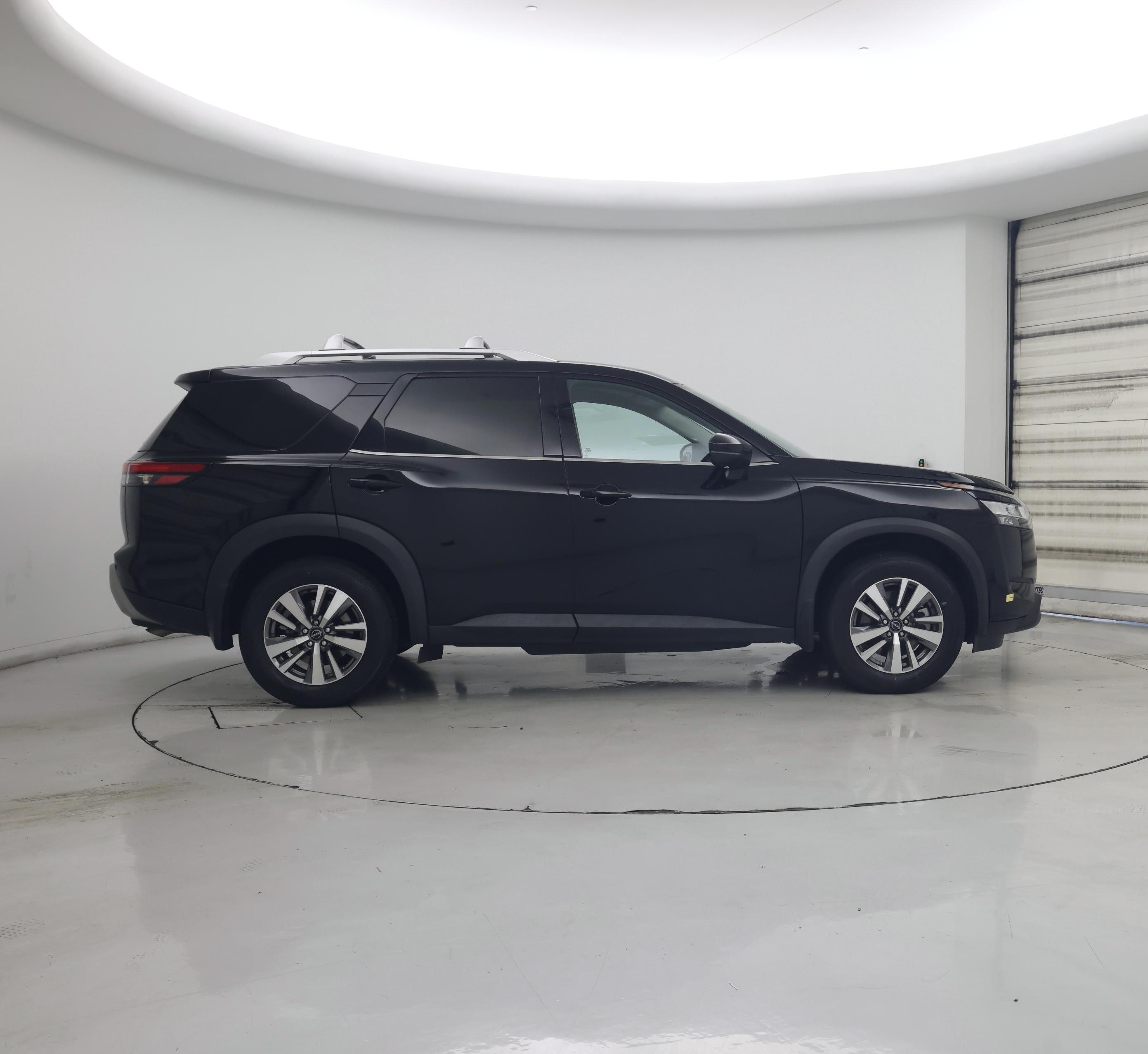 Thumbnail: 2023 Nissan Pathfinder - 7