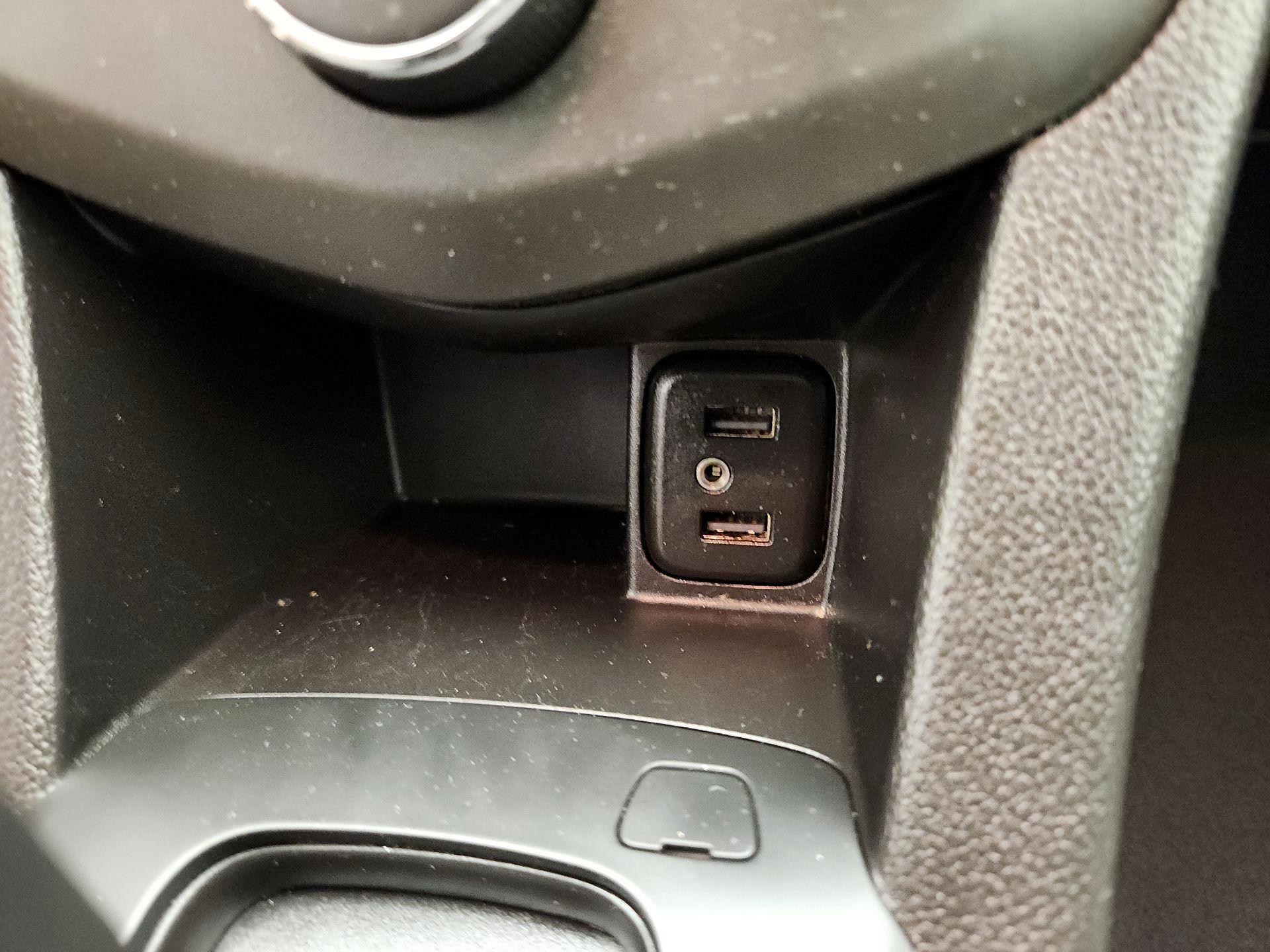 Thumbnail: 2020 Chevrolet Sonic - 18