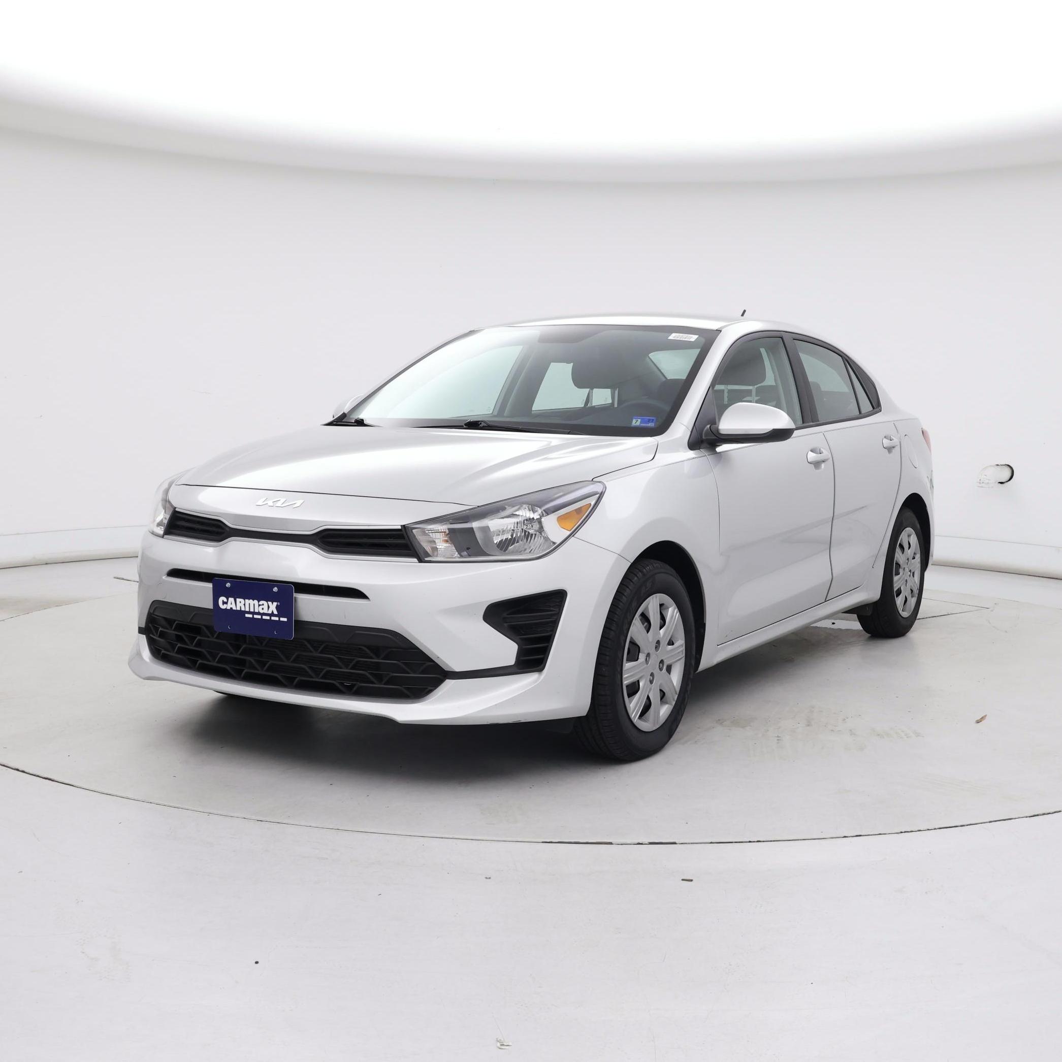 Thumbnail: 2023 Kia Rio - 4