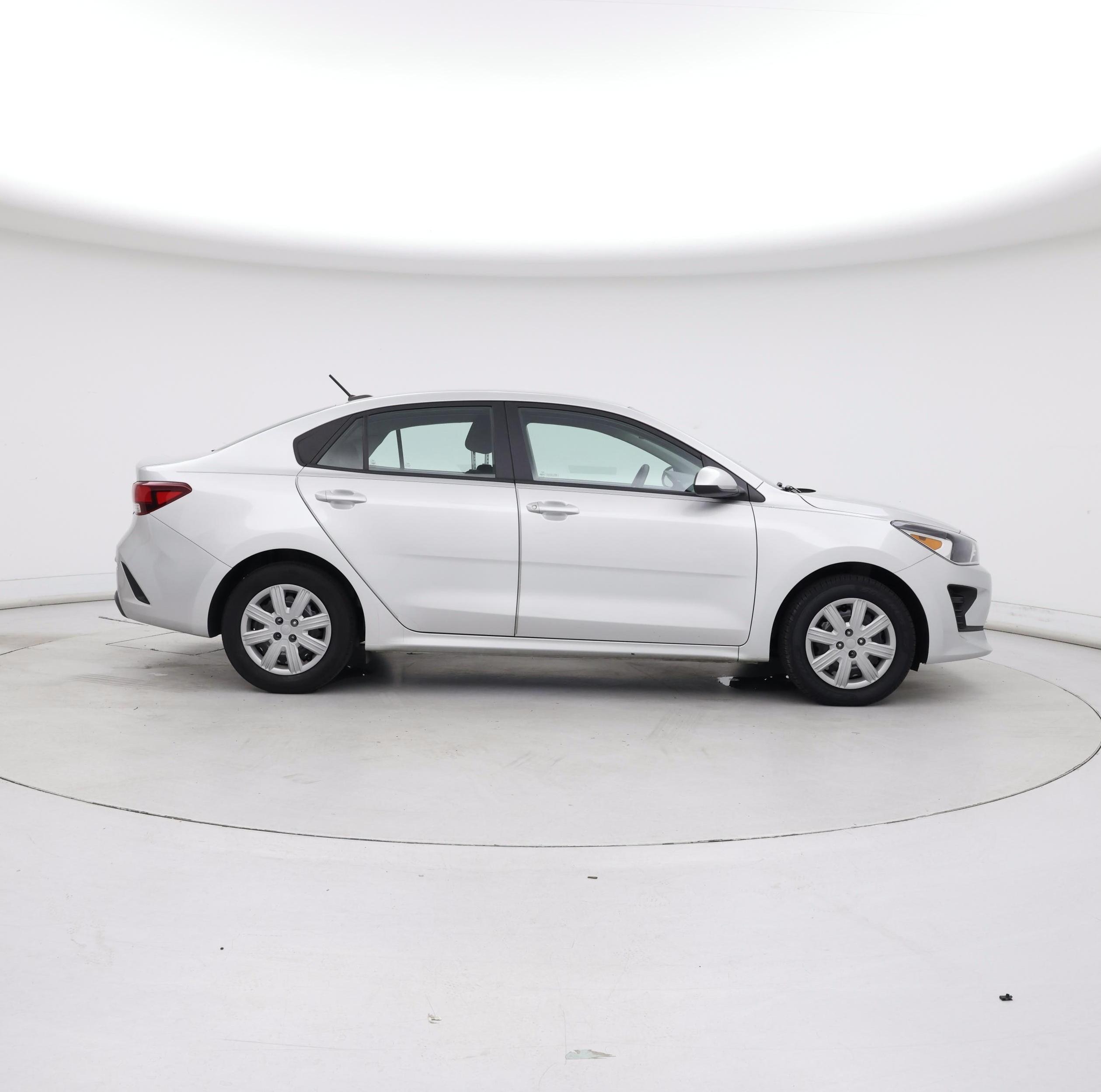 Thumbnail: 2023 Kia Rio - 7