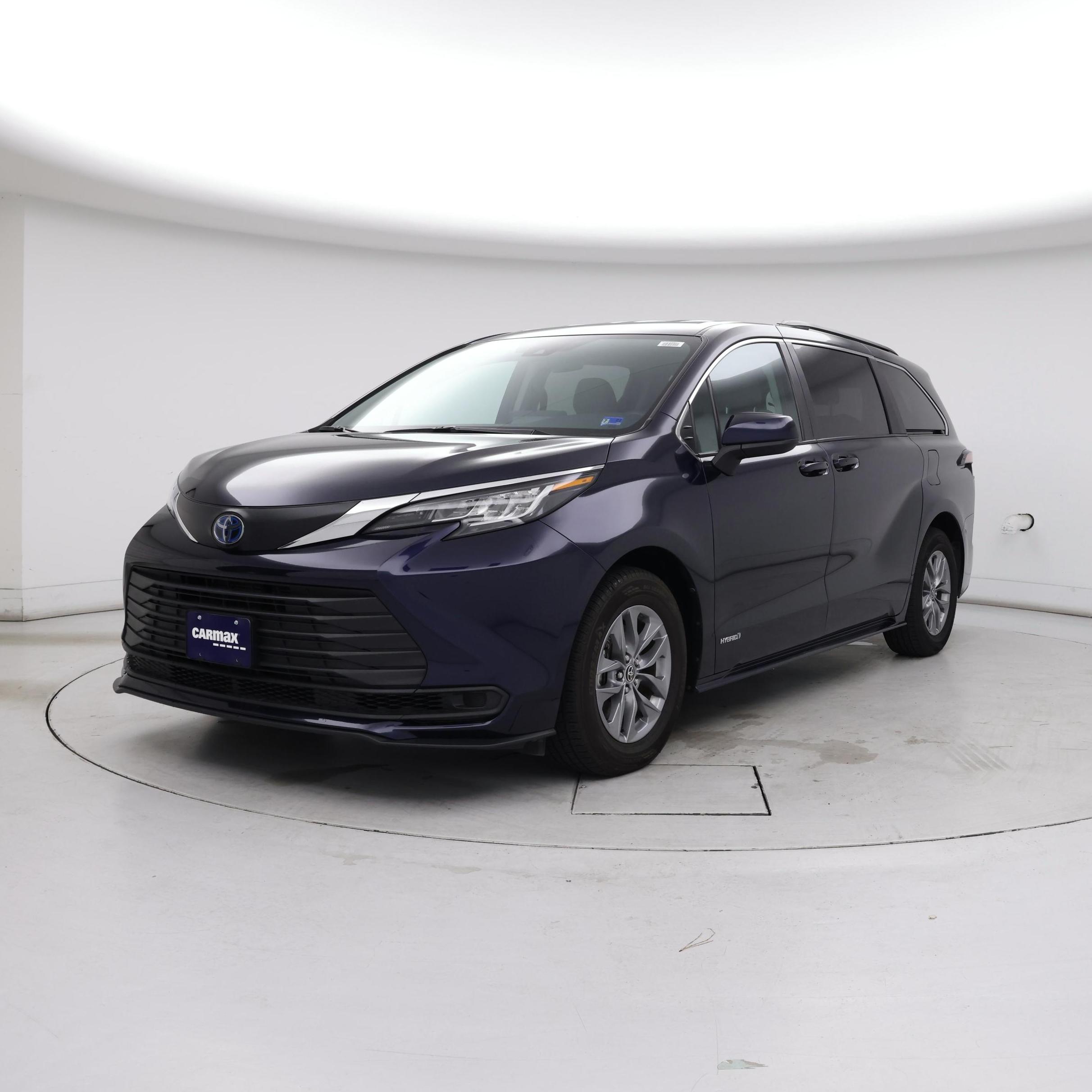 Thumbnail: 2021 Toyota Sienna - 4