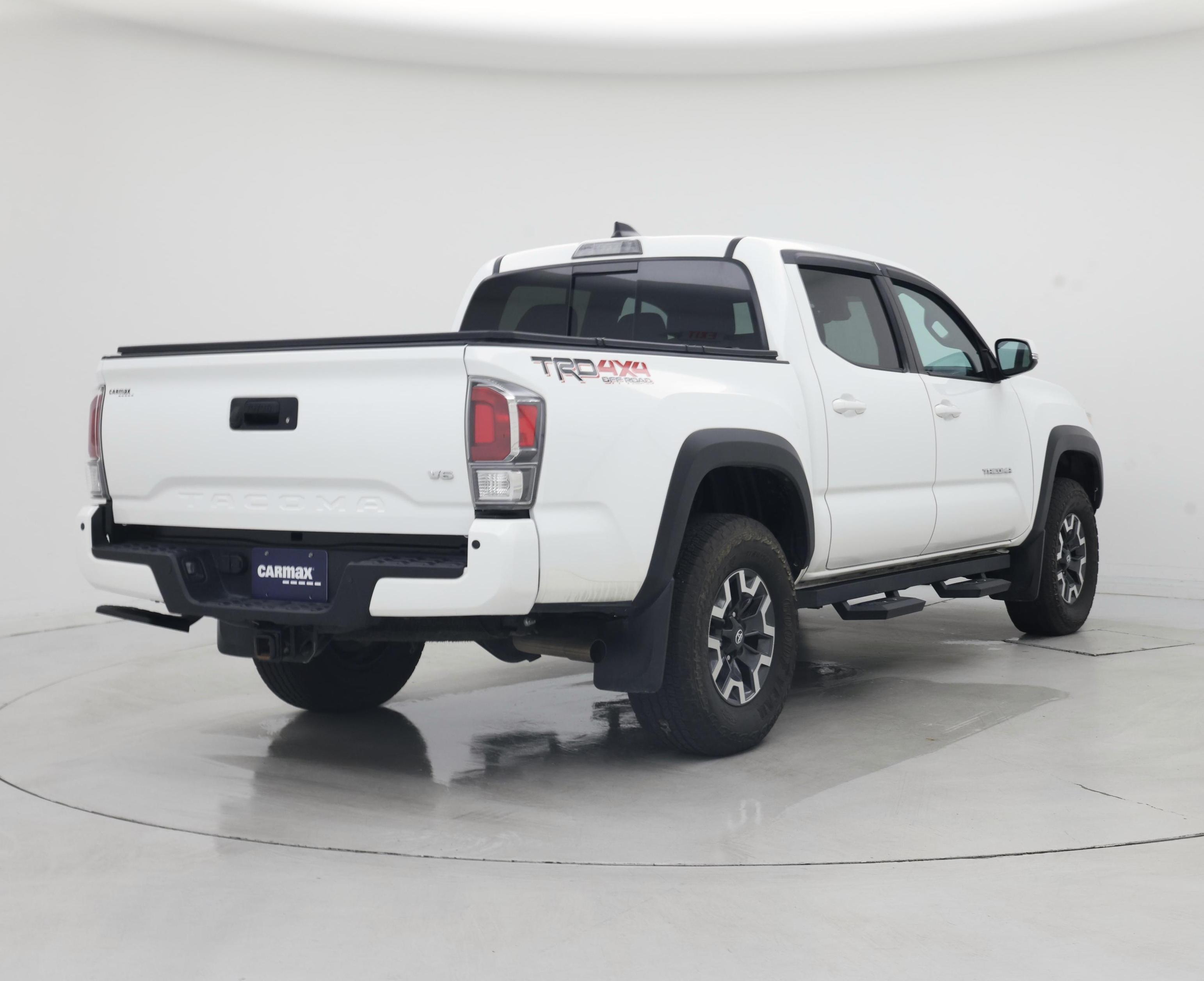 Thumbnail: 2023 Toyota Tacoma - 8