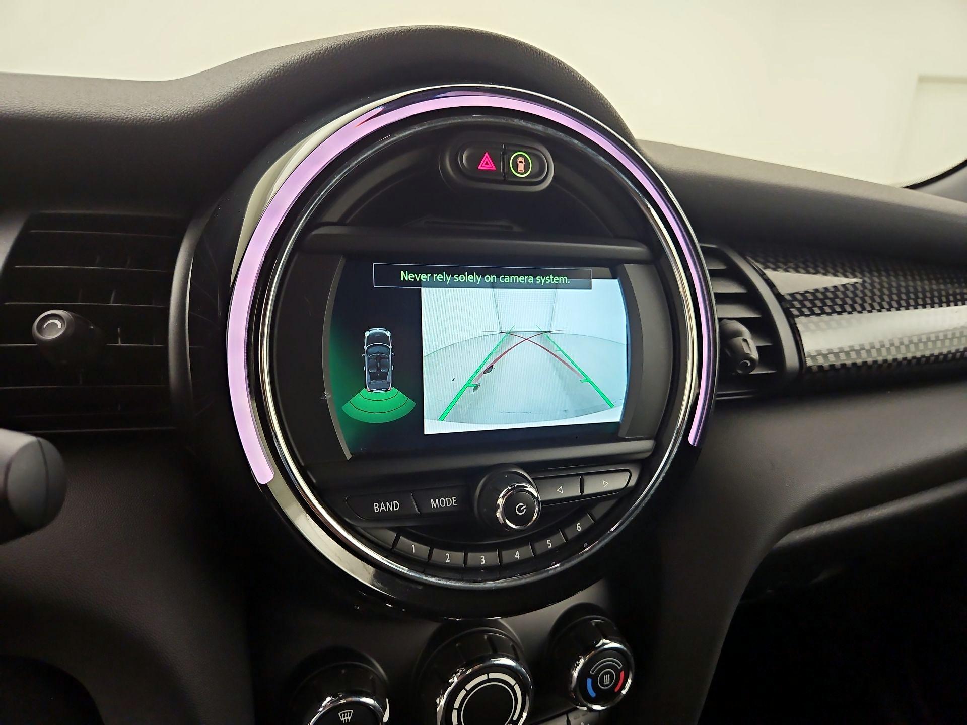 Thumbnail: 2020 MINI Cooper - 12