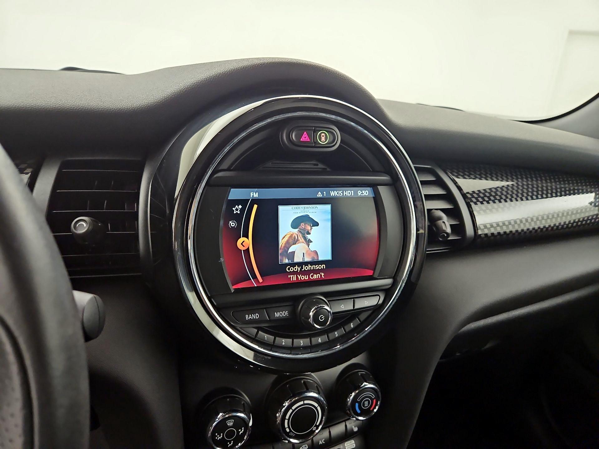 Thumbnail: 2020 MINI Cooper - 13