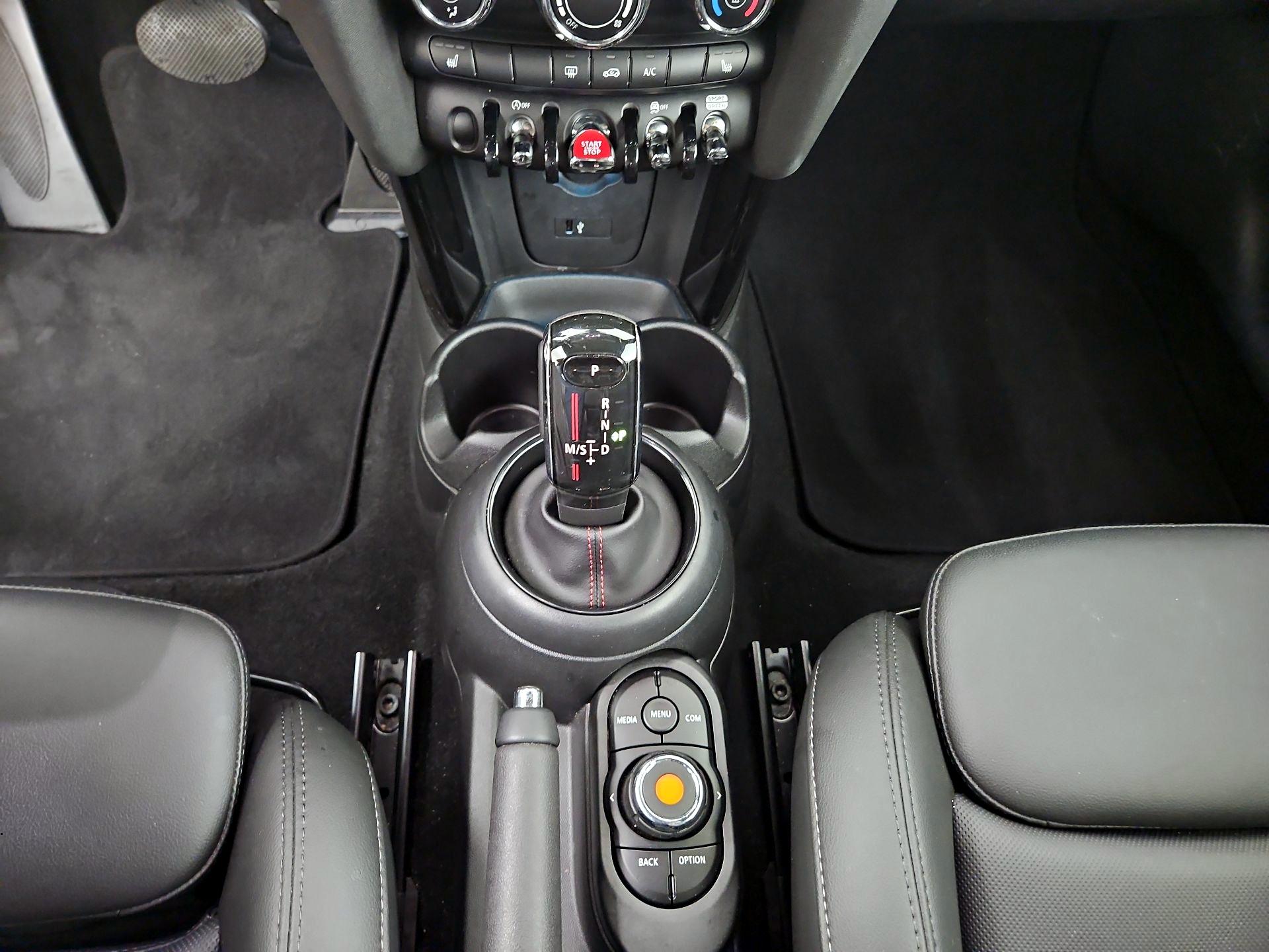 Thumbnail: 2020 MINI Cooper - 15