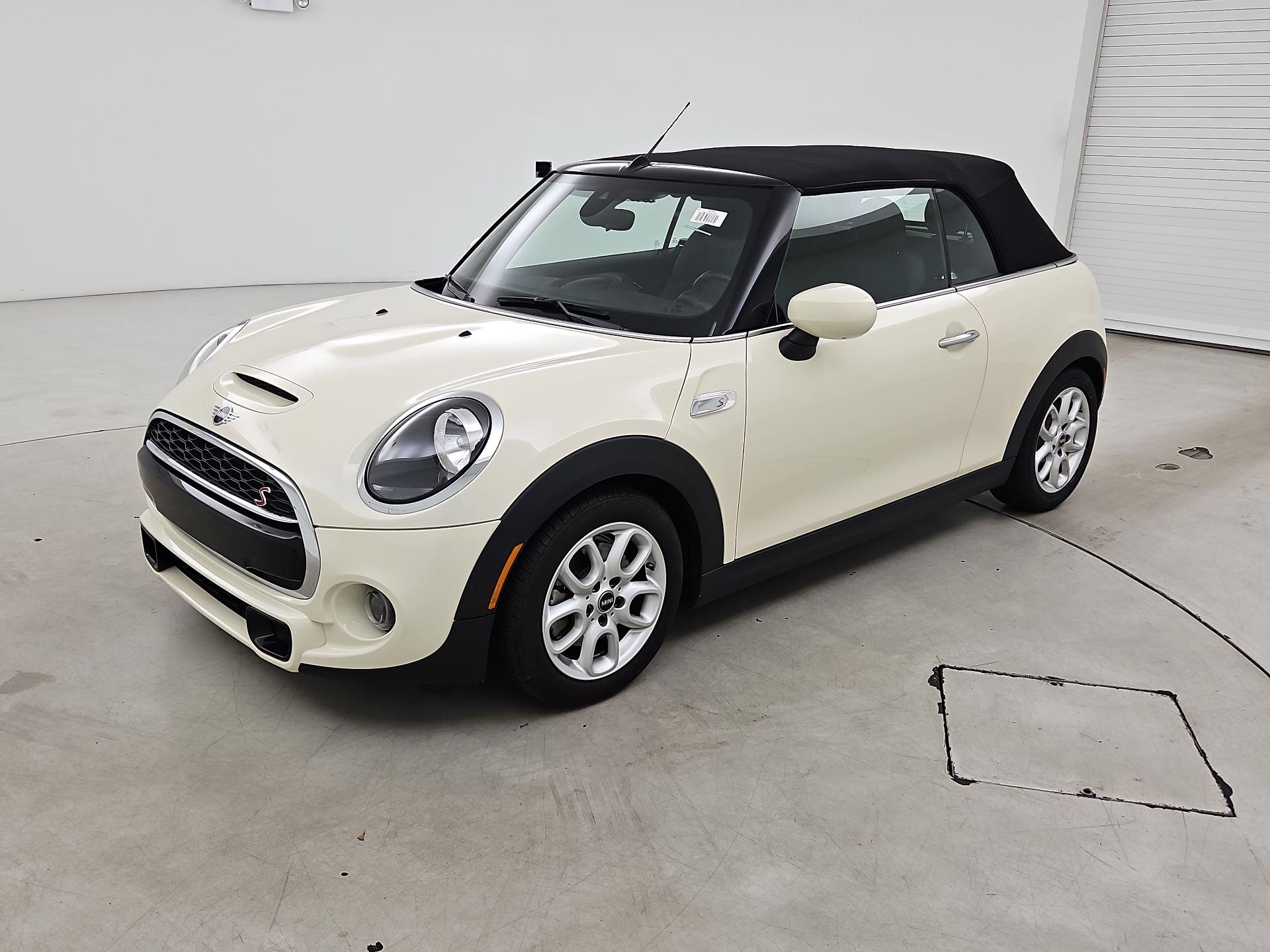 Thumbnail: 2020 MINI Cooper - 3