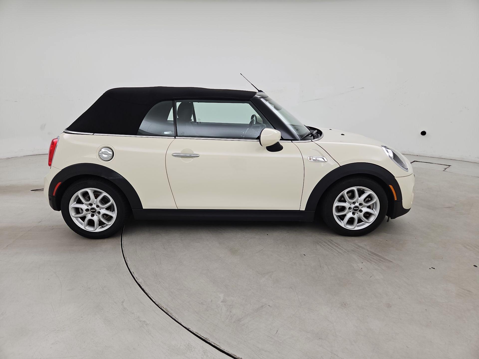 Thumbnail: 2020 MINI Cooper - 4