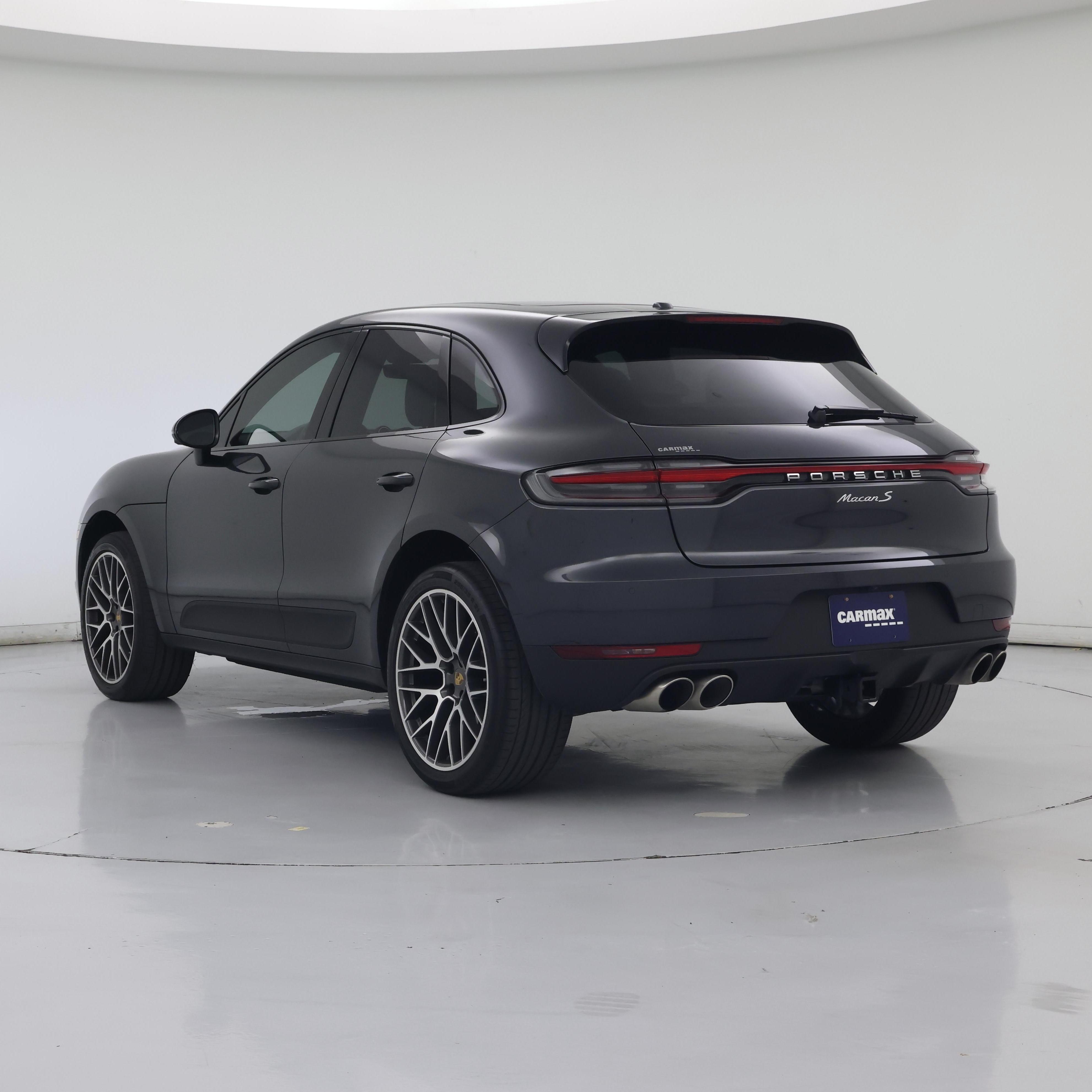 Thumbnail: 2021 Porsche Macan - 2