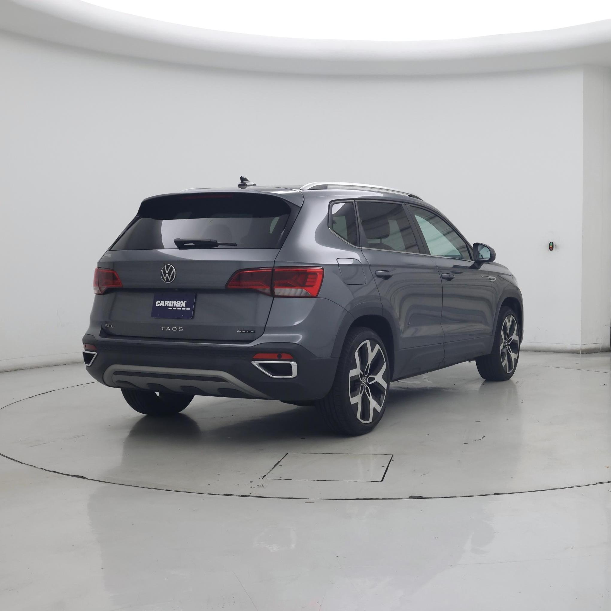 Thumbnail: 2022 Volkswagen Taos - 8
