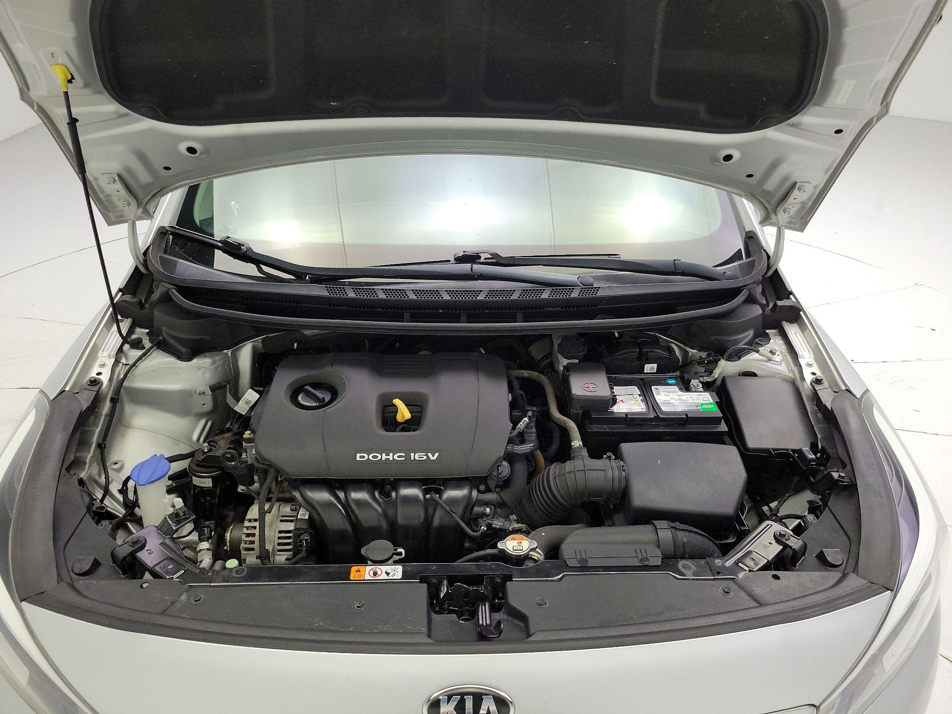 Thumbnail: 2017 Kia Forte - 20