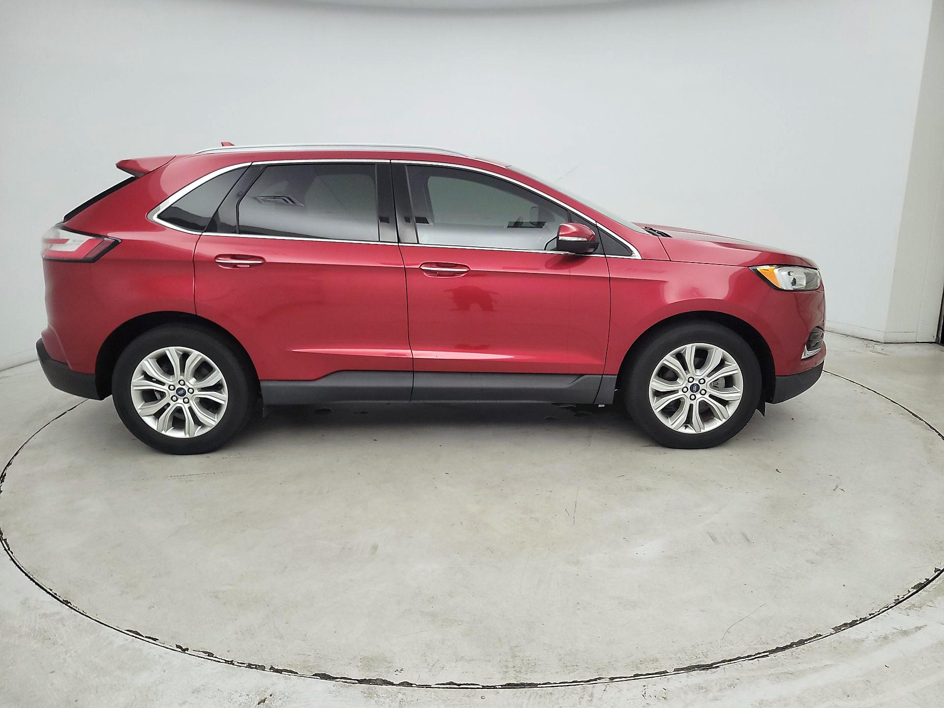 Thumbnail: 2020 Ford Edge - 4