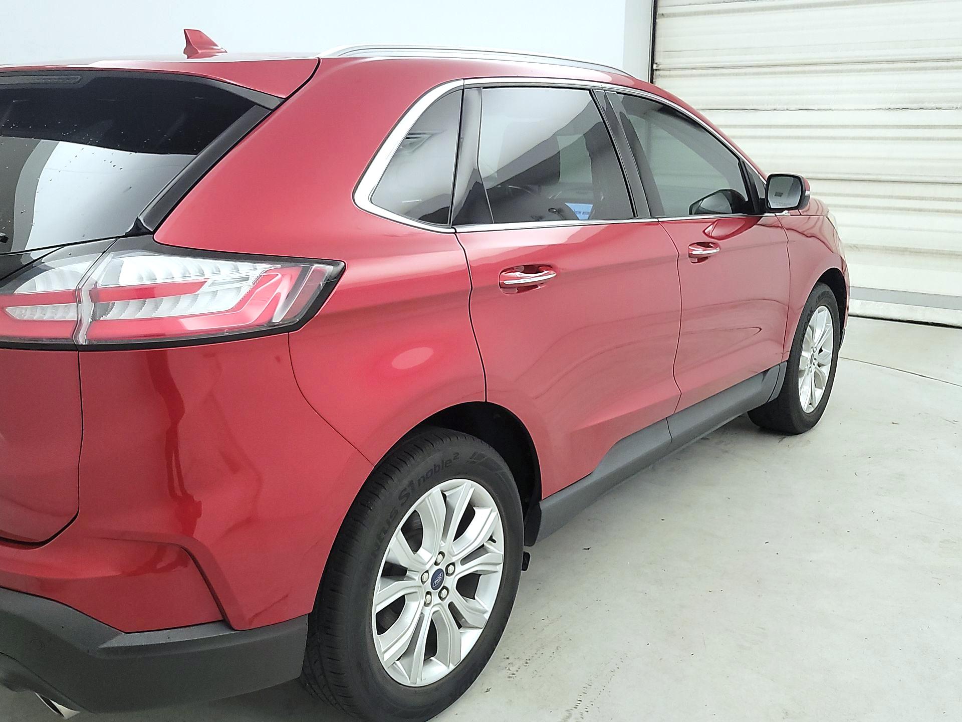 Thumbnail: 2020 Ford Edge - 5