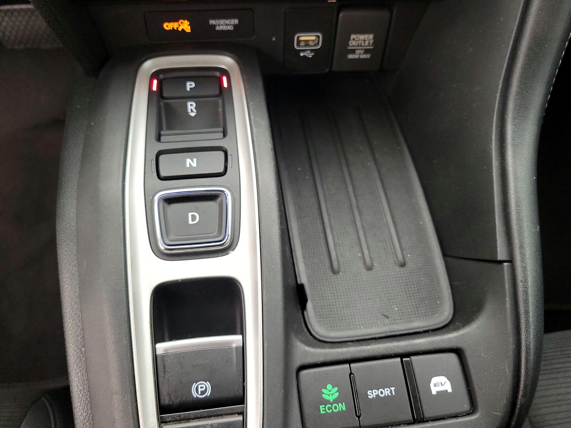 Thumbnail: 2019 Honda Insight - 17