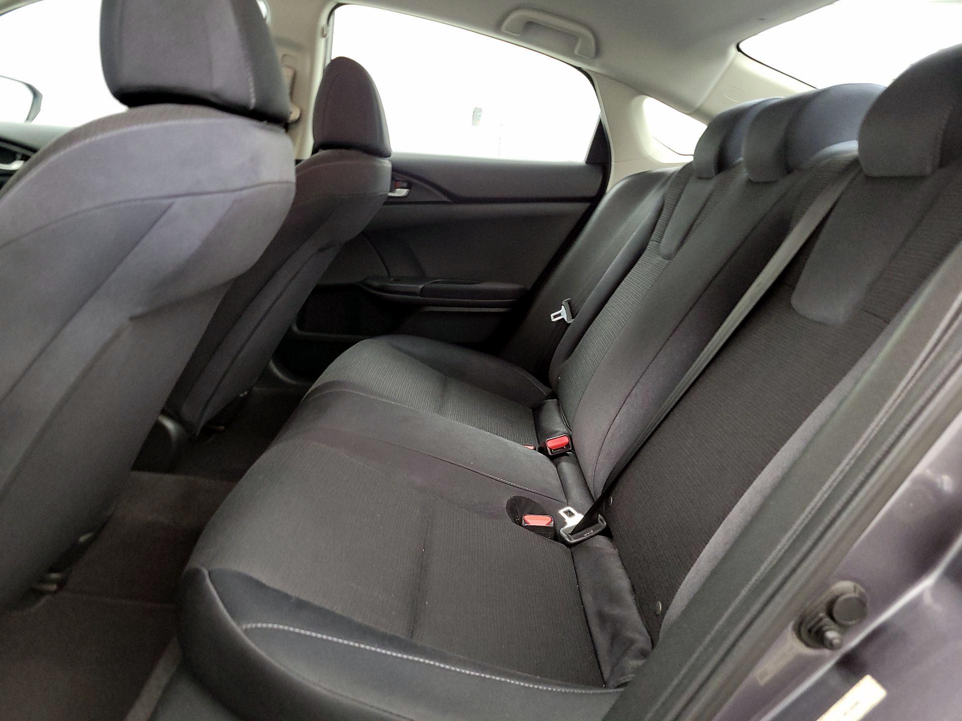 Thumbnail: 2019 Honda Insight - 19