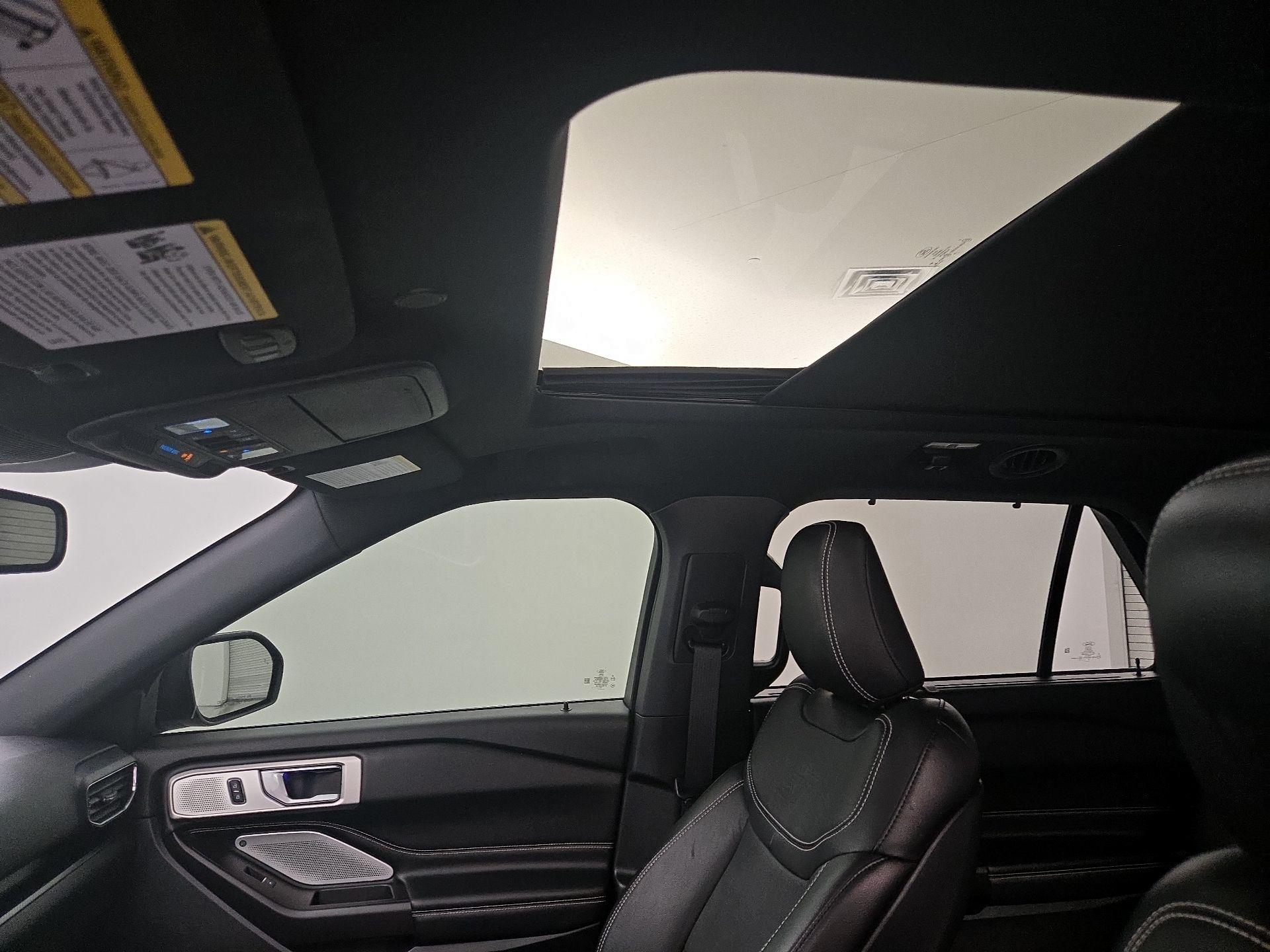 Thumbnail: 2020 Ford Explorer - 20