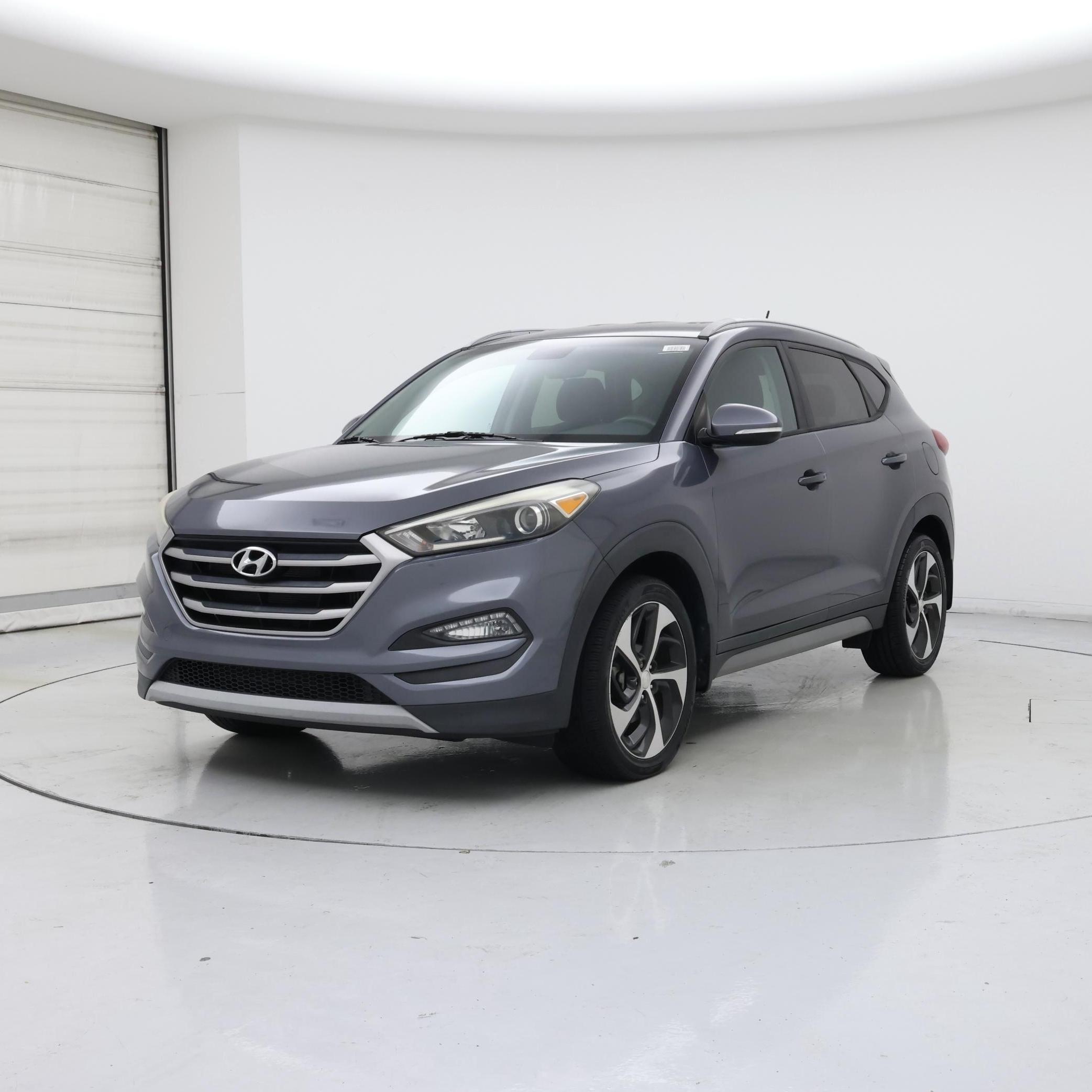 Thumbnail: 2017 Hyundai Tucson - 4