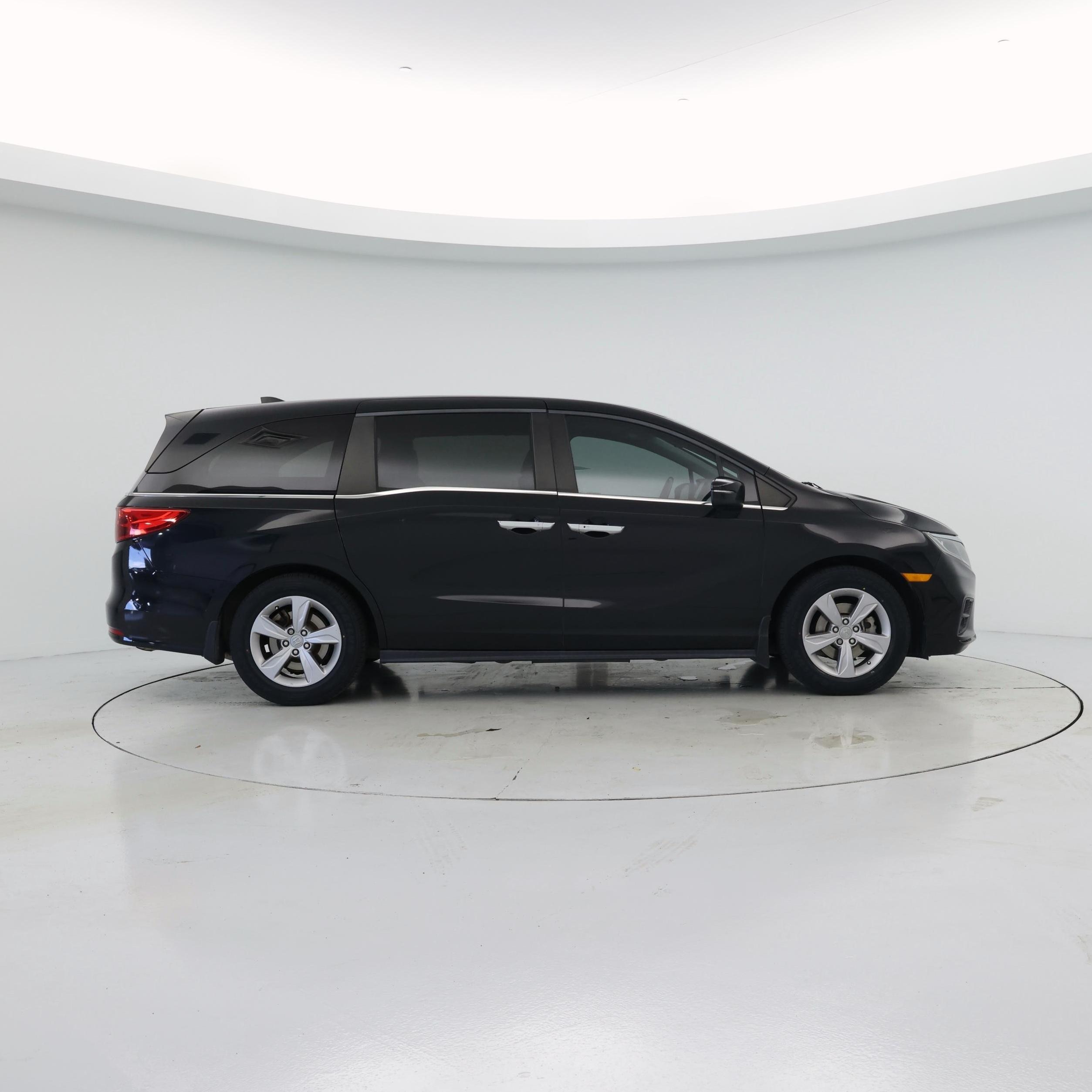 Thumbnail: 2019 Honda Odyssey - 7