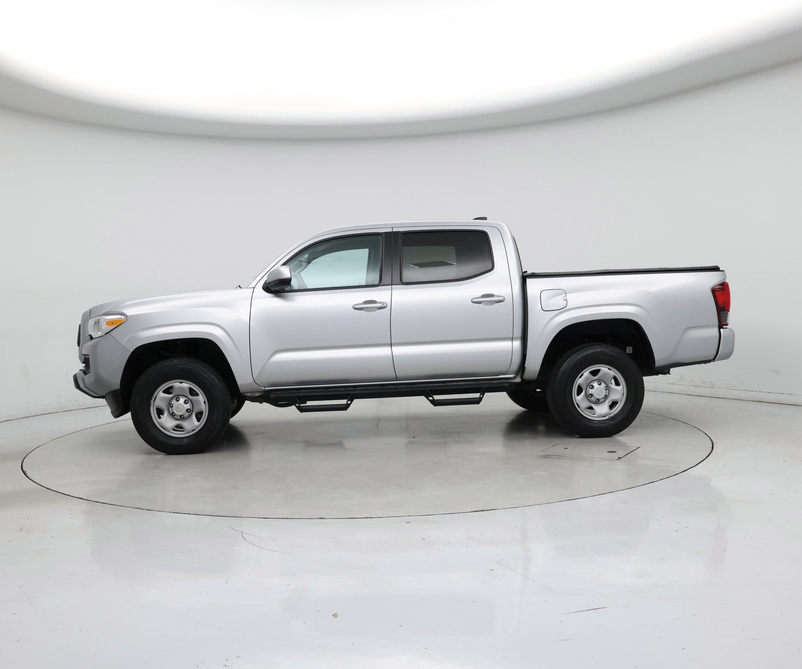 Thumbnail: 2023 Toyota Tacoma - 3