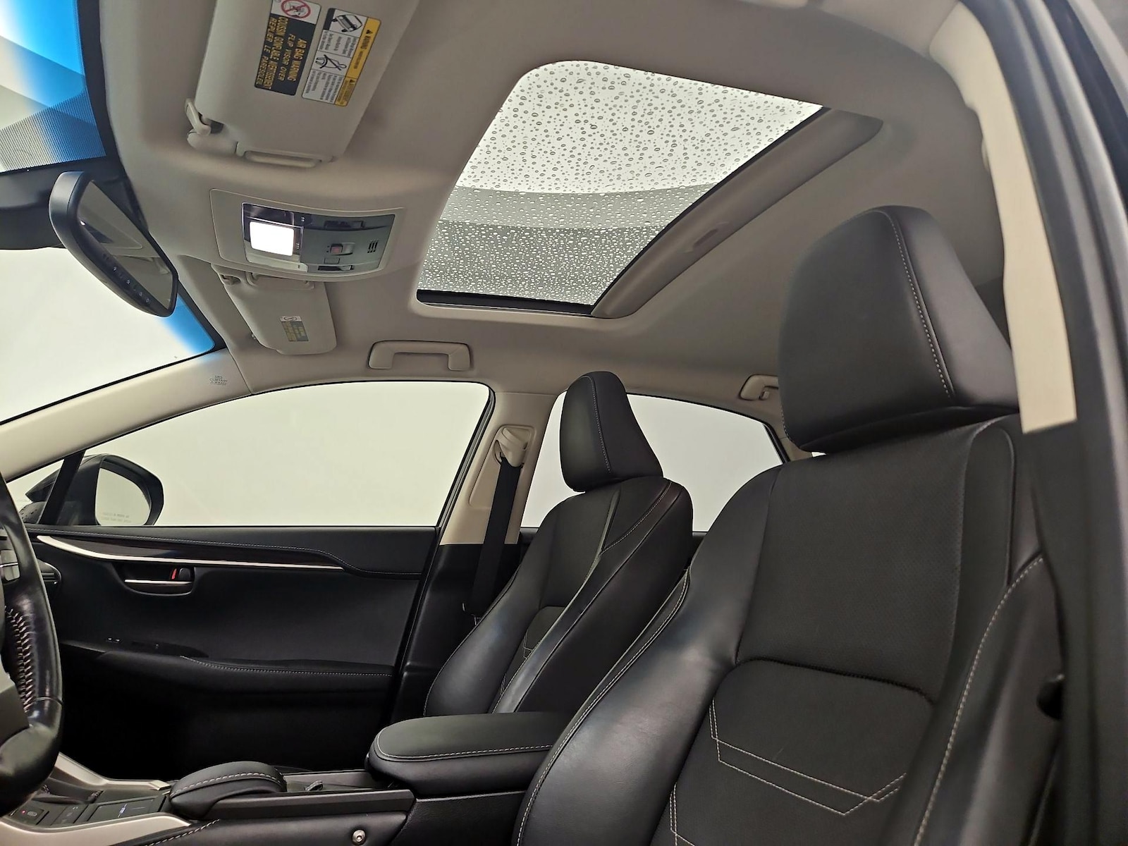 Sunroof(s) & Overhead Airbags