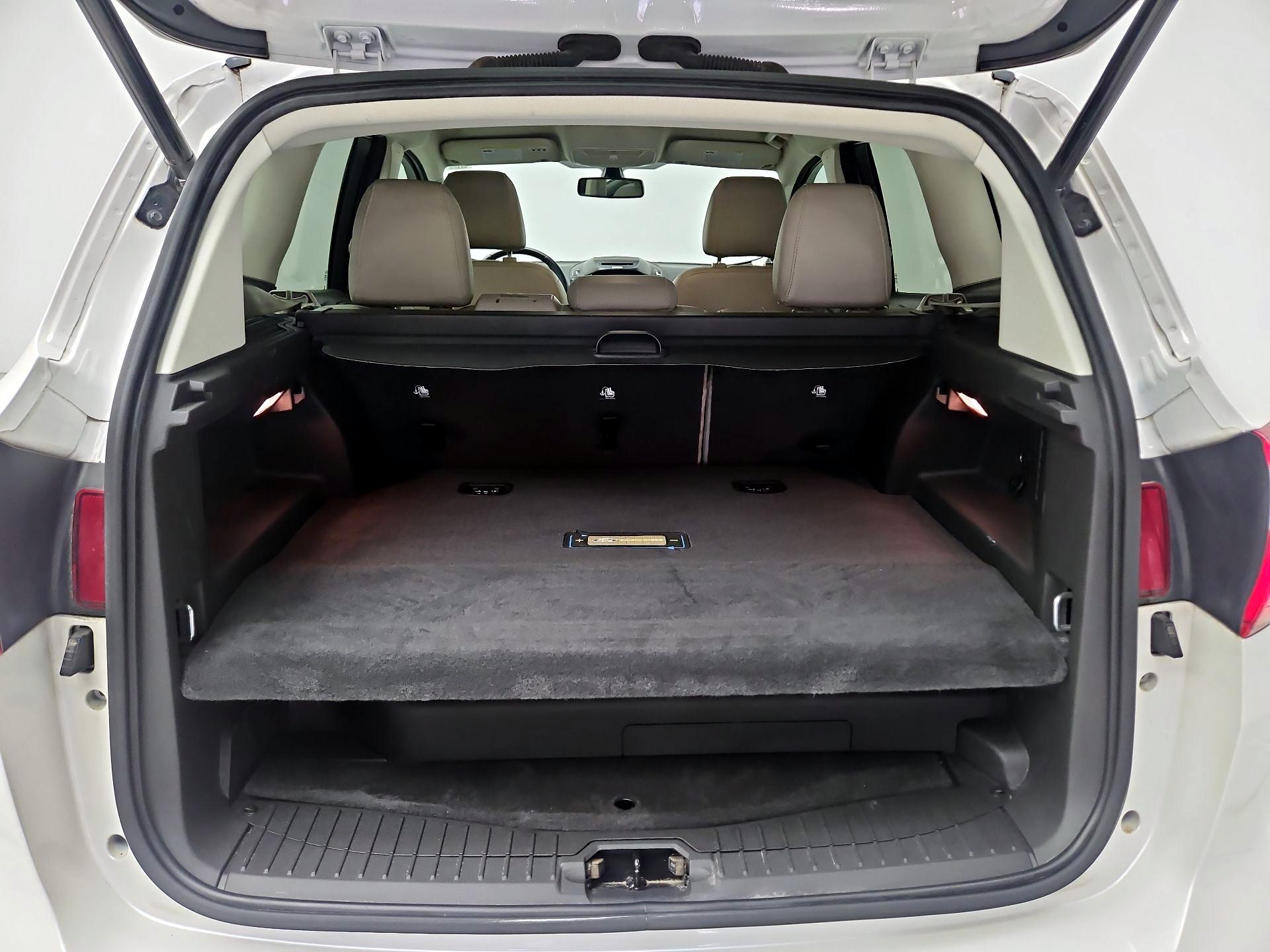 Thumbnail: 2014 Ford C-Max - 20