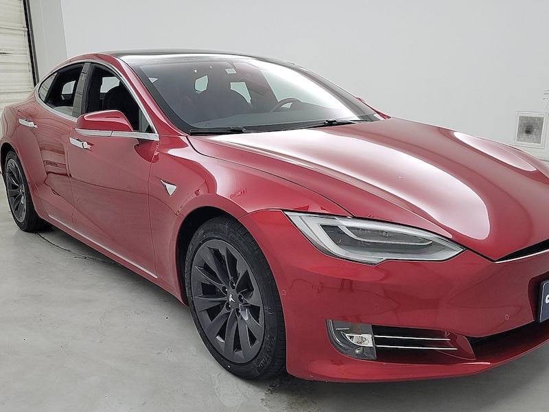 2020 Tesla Model S Long Range Plus