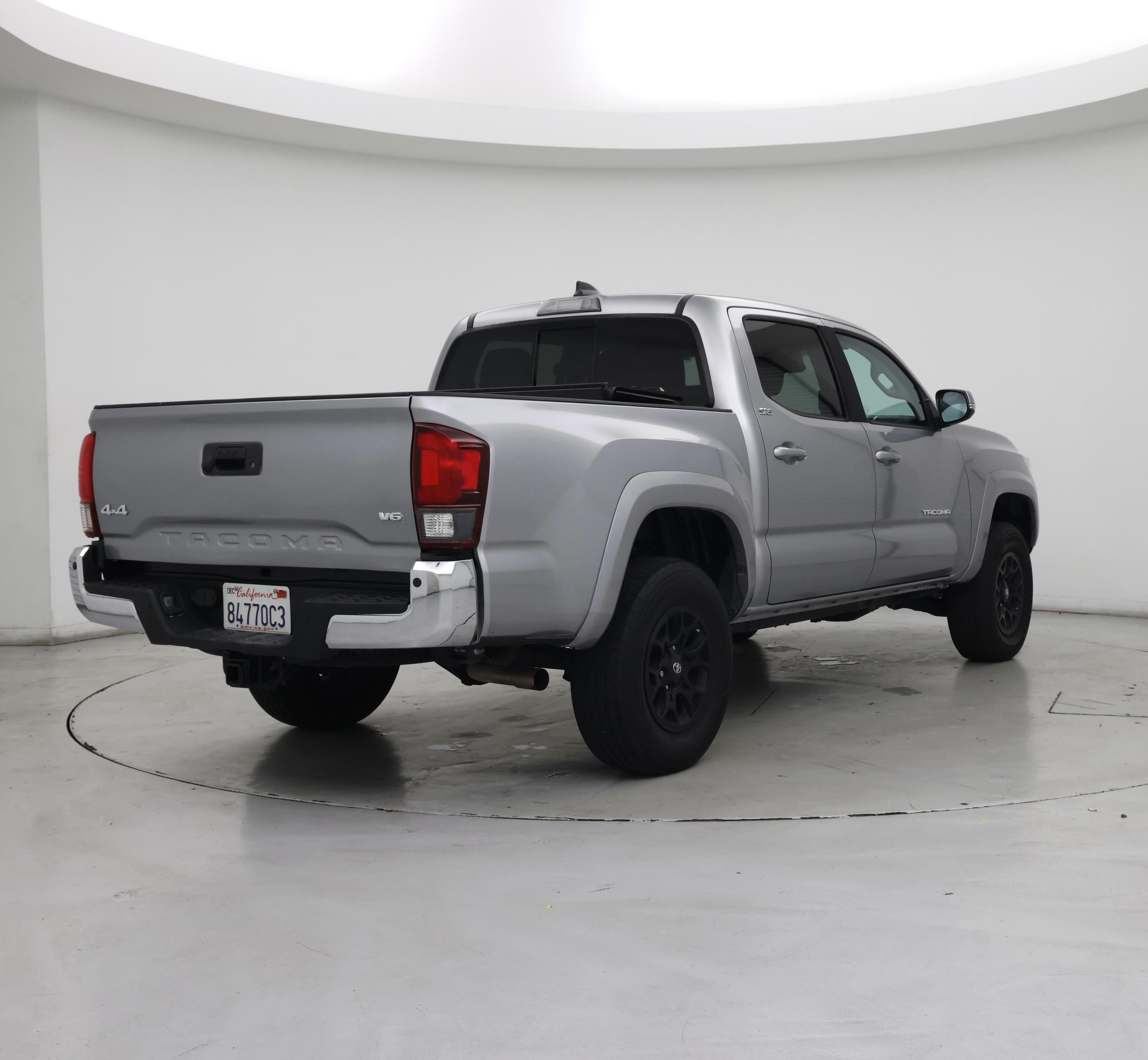 Thumbnail: 2021 Toyota Tacoma - 8