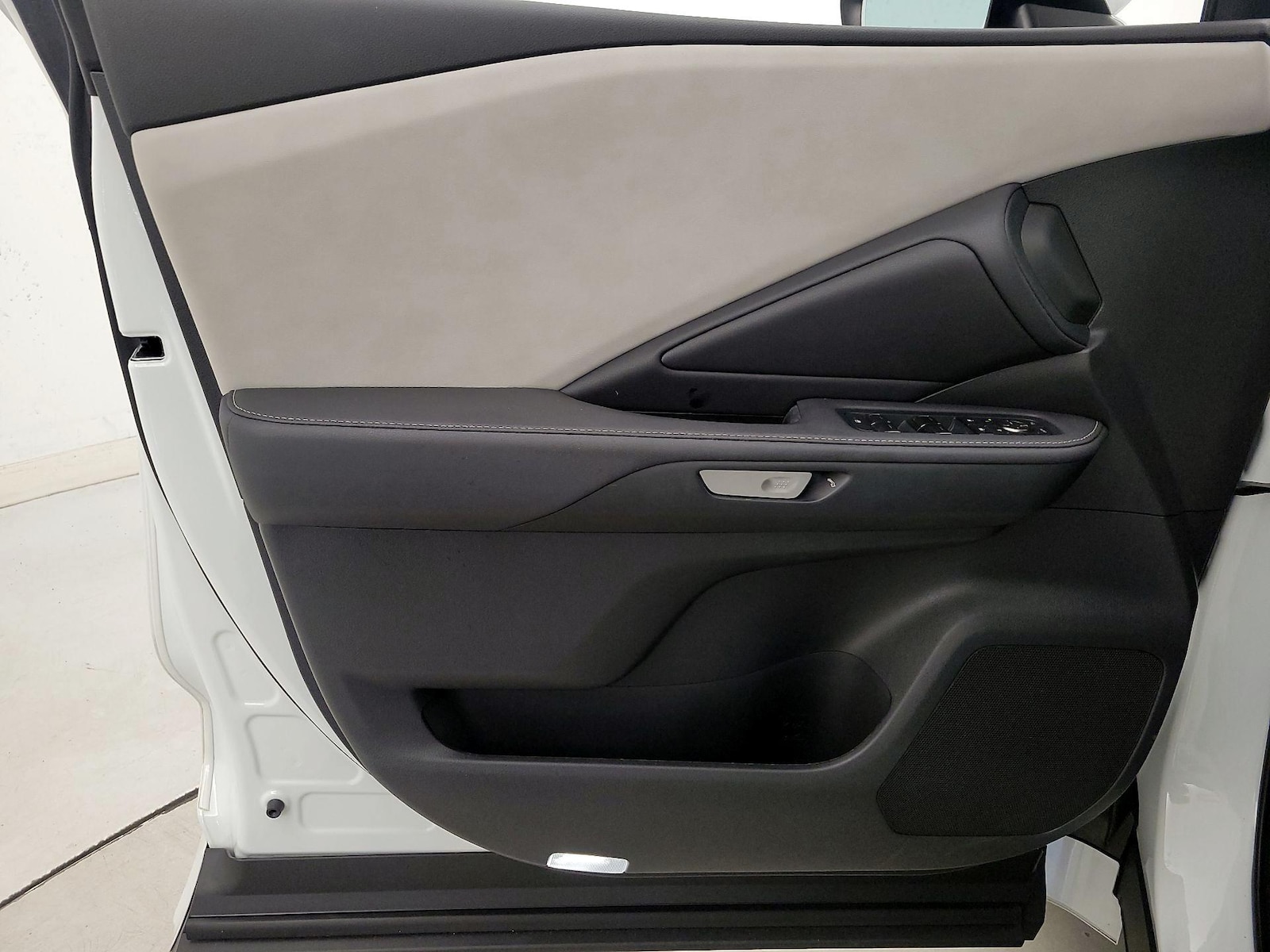 2025 Lexus TX Premium - Photo 13