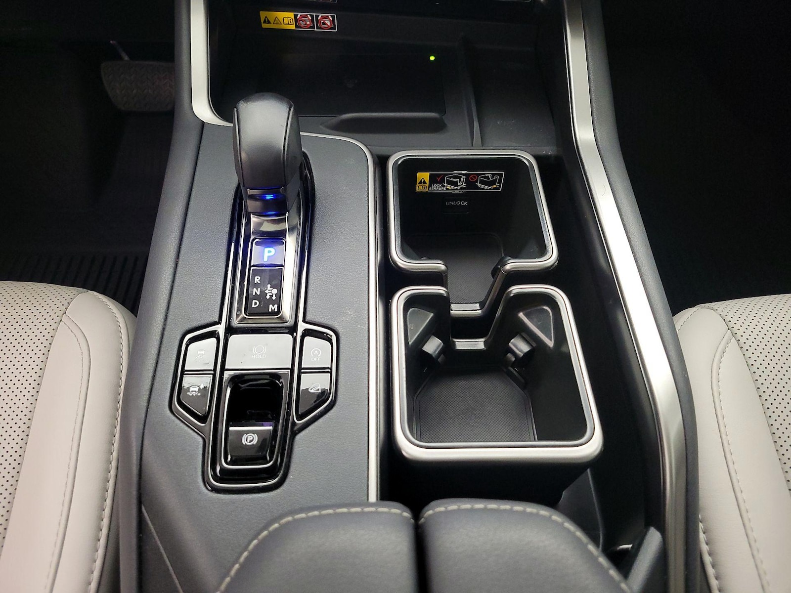 2025 Lexus TX Premium - Photo 18