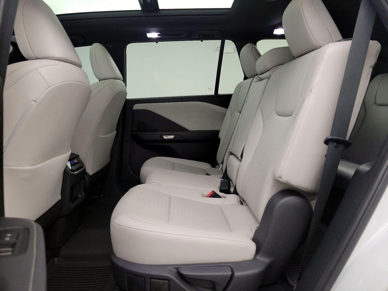 2025 Lexus TX Premium - Photo 21