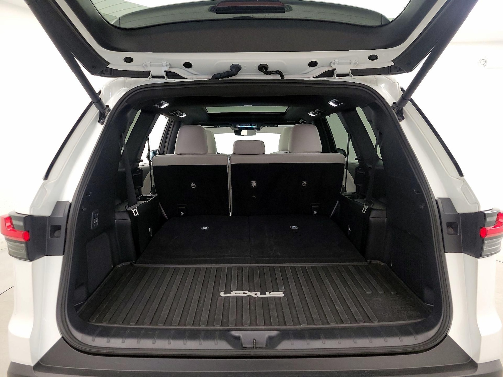 2025 Lexus TX Premium - Photo 24