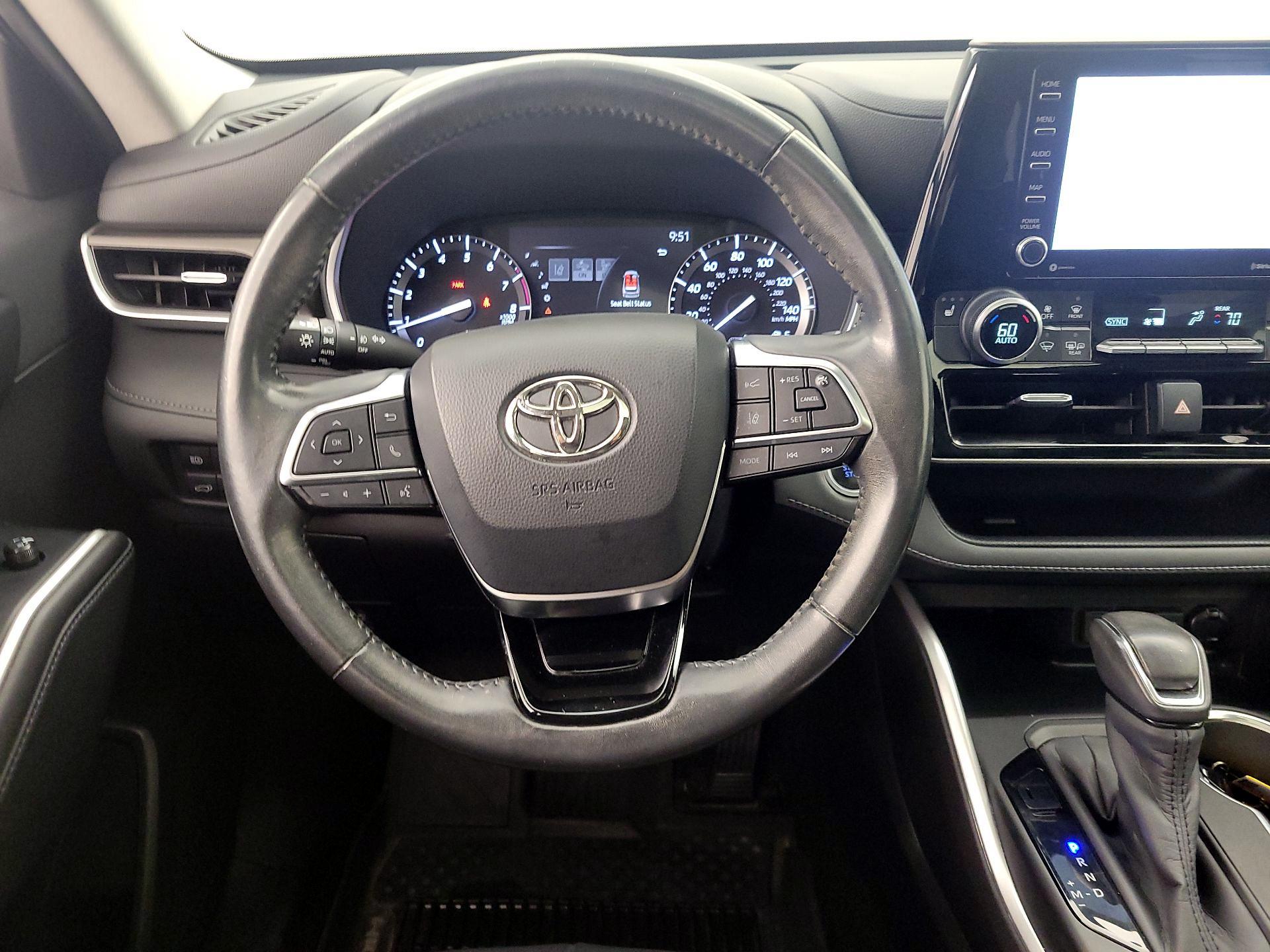 Thumbnail: 2020 Toyota Highlander - 10