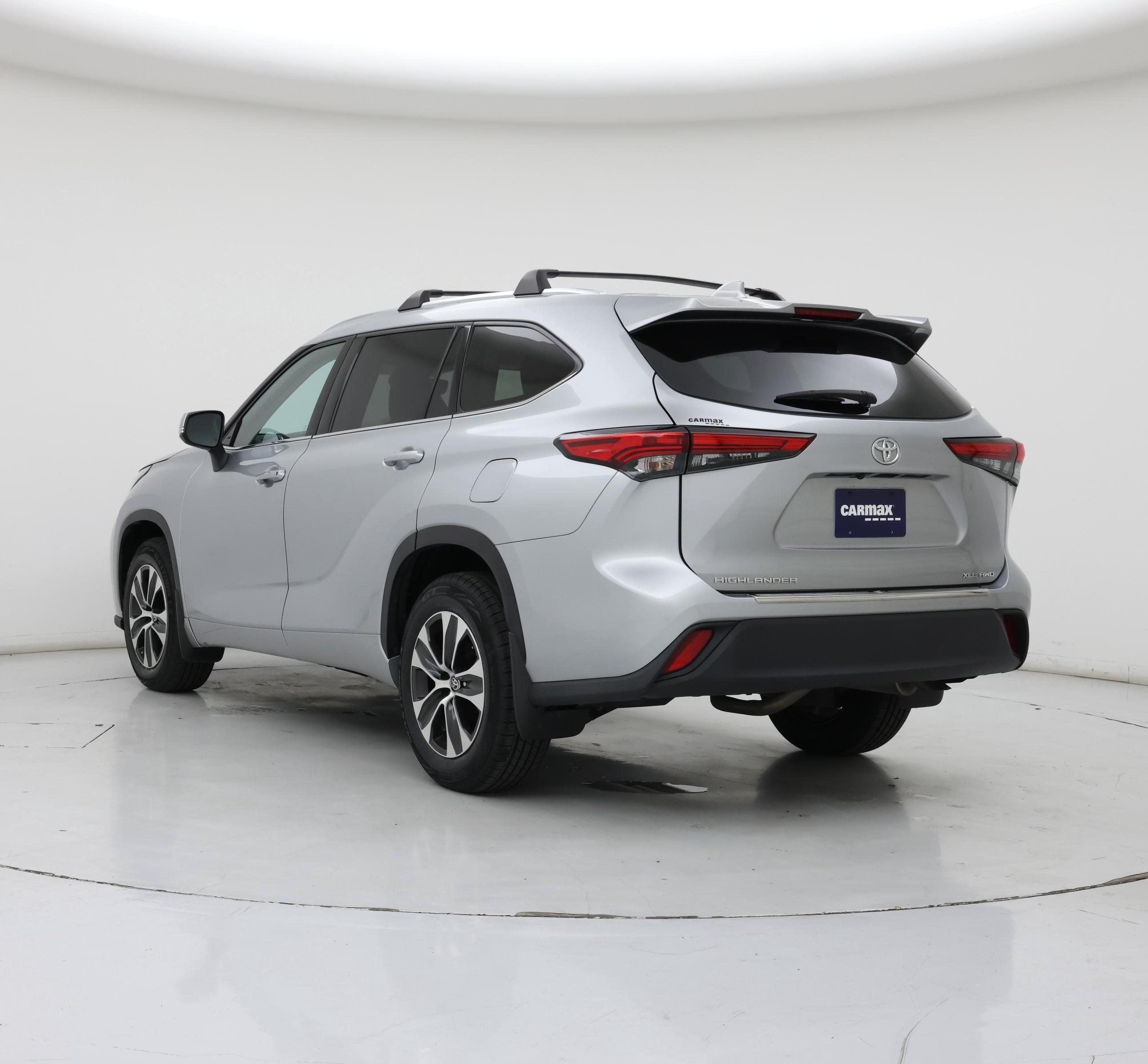 Thumbnail: 2020 Toyota Highlander - 2