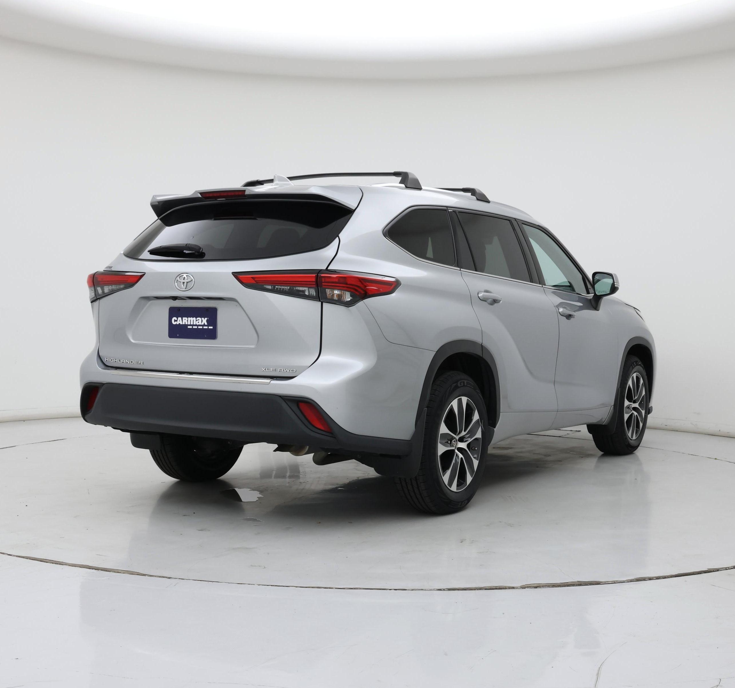 Thumbnail: 2020 Toyota Highlander - 8
