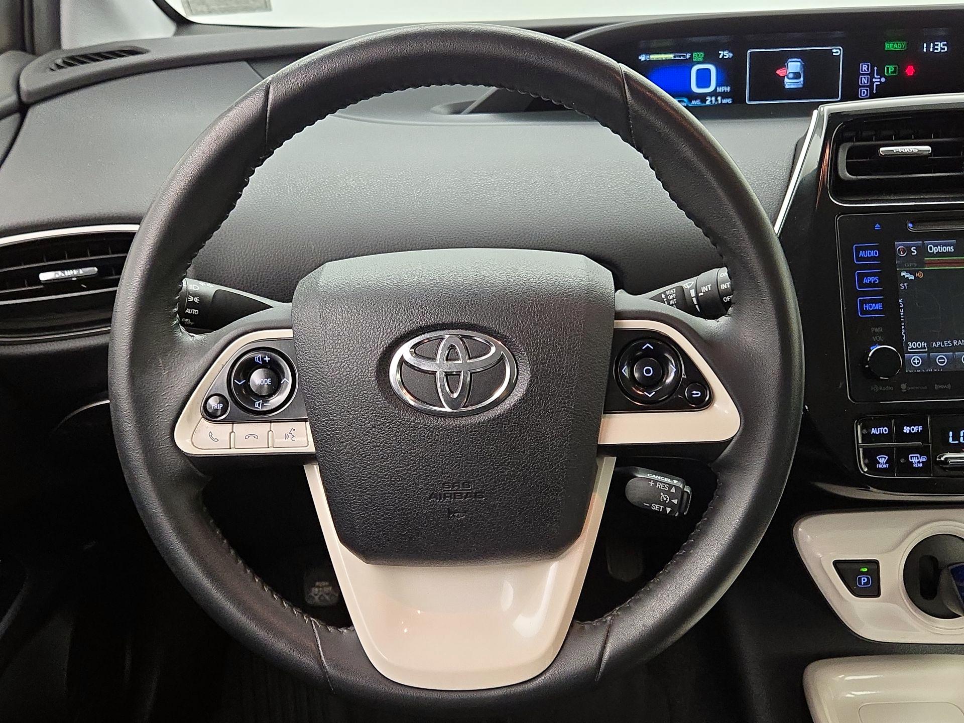 Thumbnail: 2016 Toyota Prius - 10