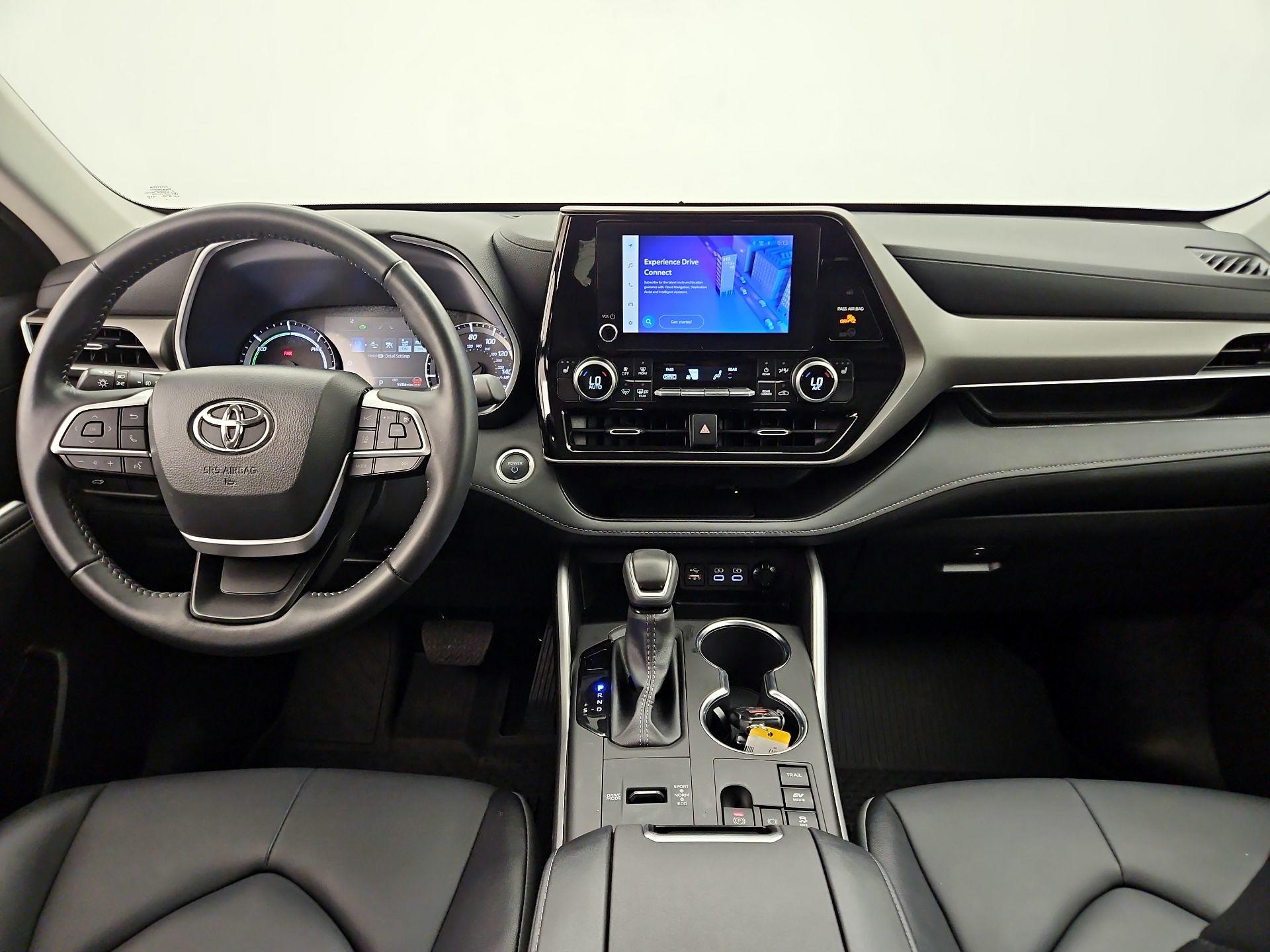 Thumbnail: 2025 Toyota Highlander - 9