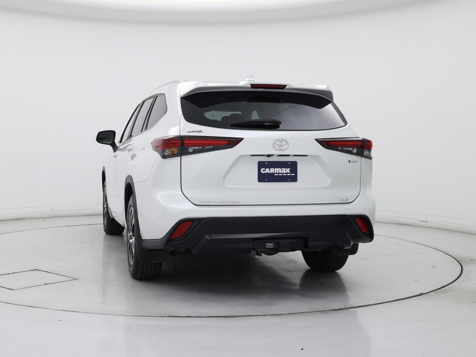 2025 Toyota Highlander XLE - Photo 7