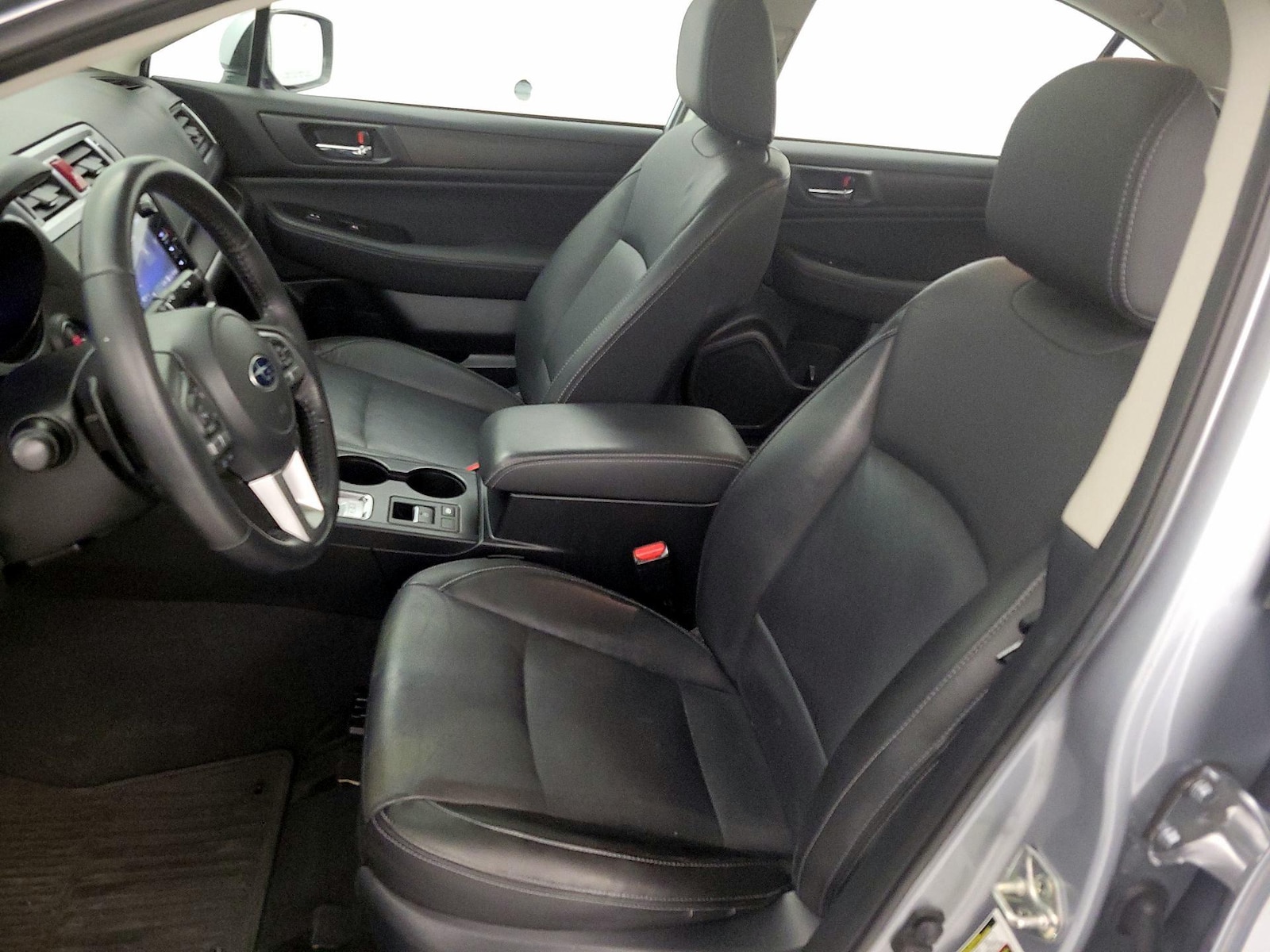 2017 Subaru Legacy Limited - Photo 12