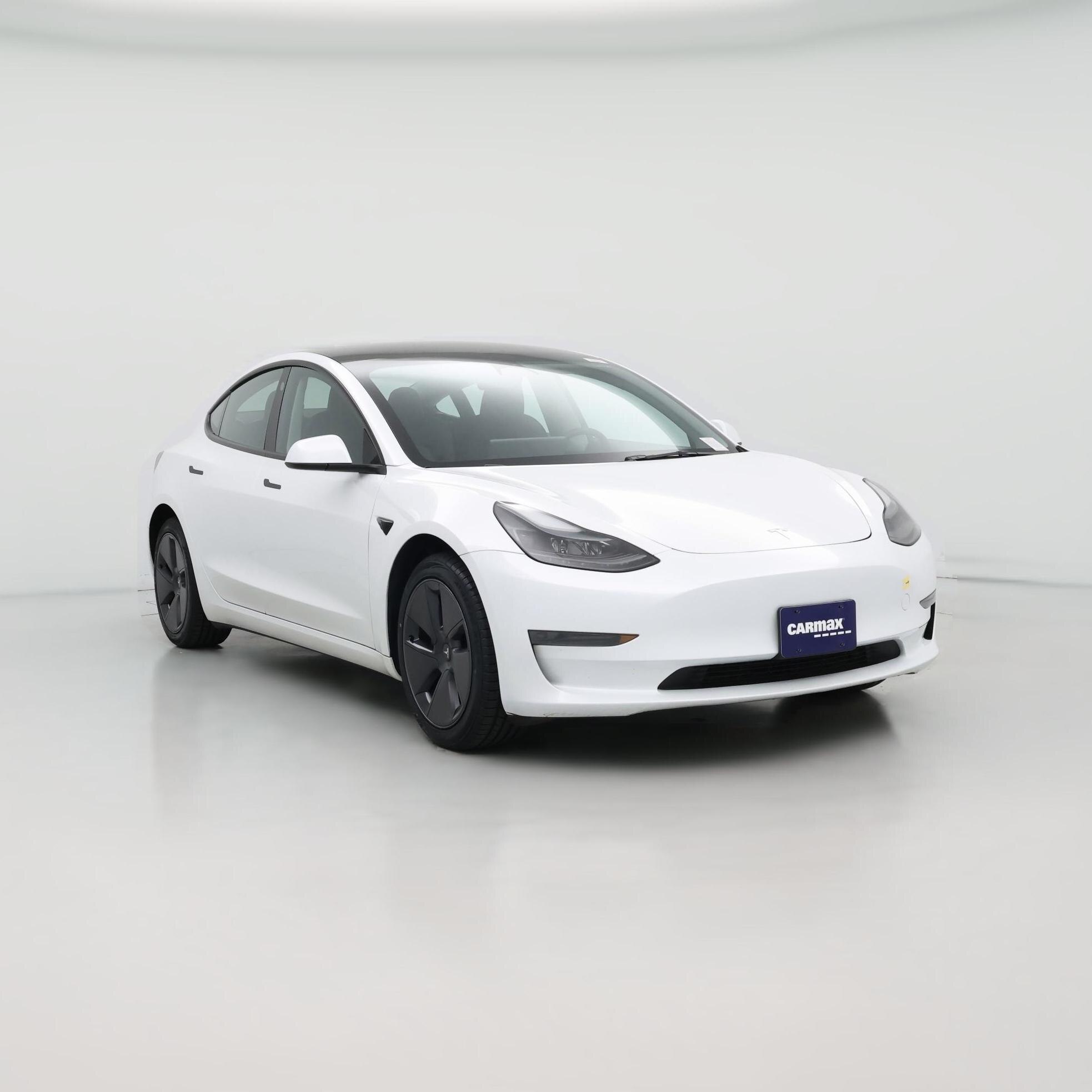 Thumbnail: 2023 Tesla Model 3 - 1