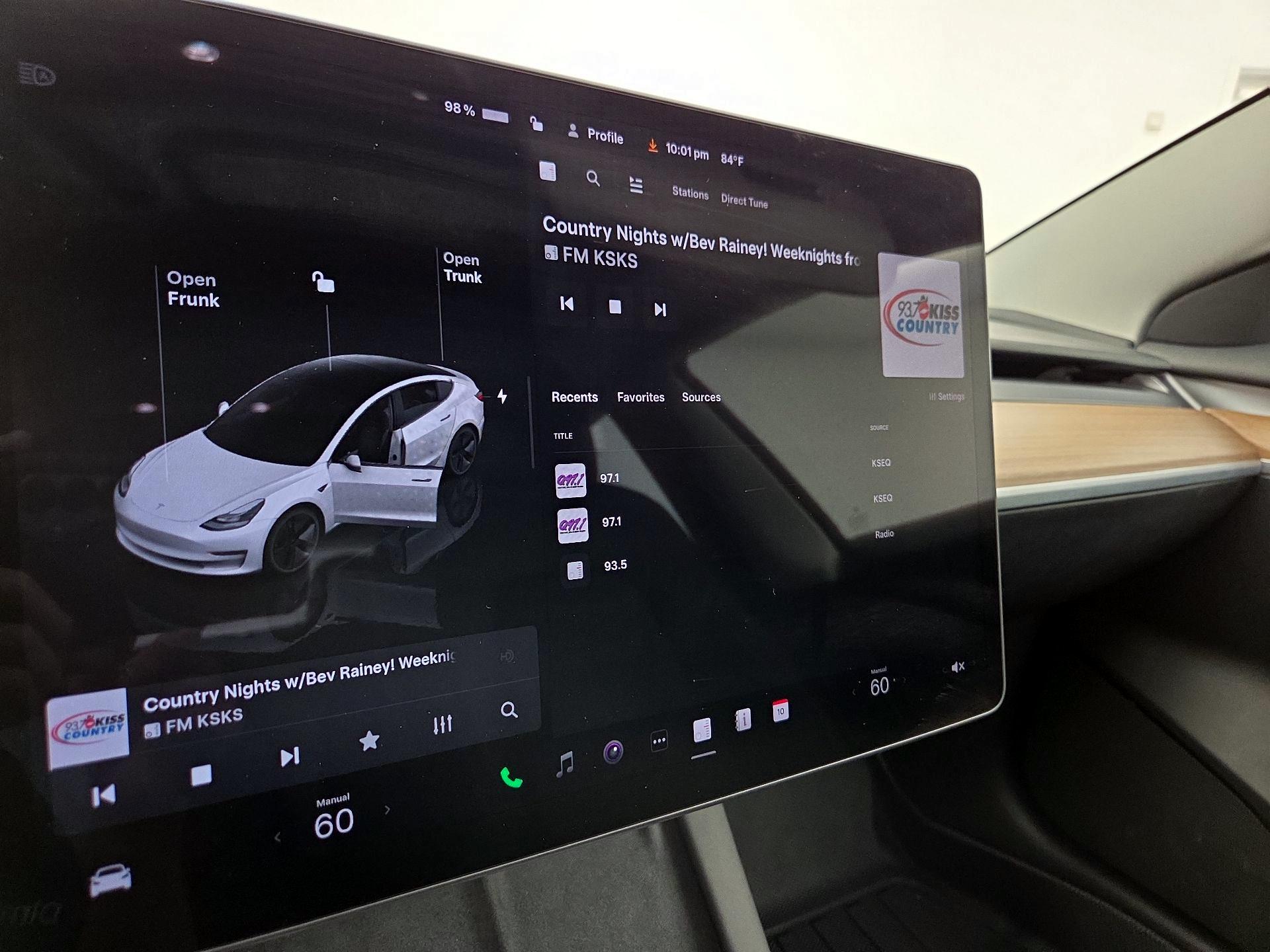 Thumbnail: 2023 Tesla Model 3 - 15