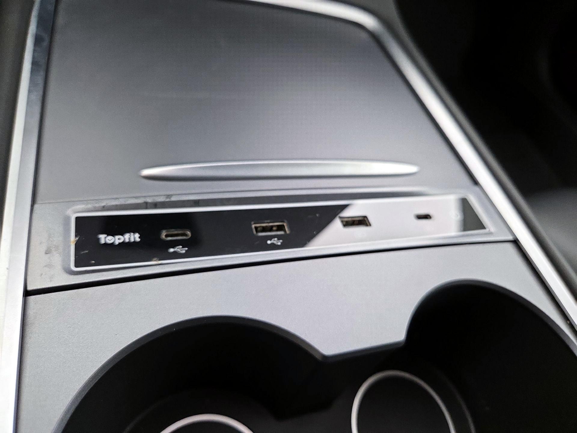 Thumbnail: 2023 Tesla Model 3 - 18