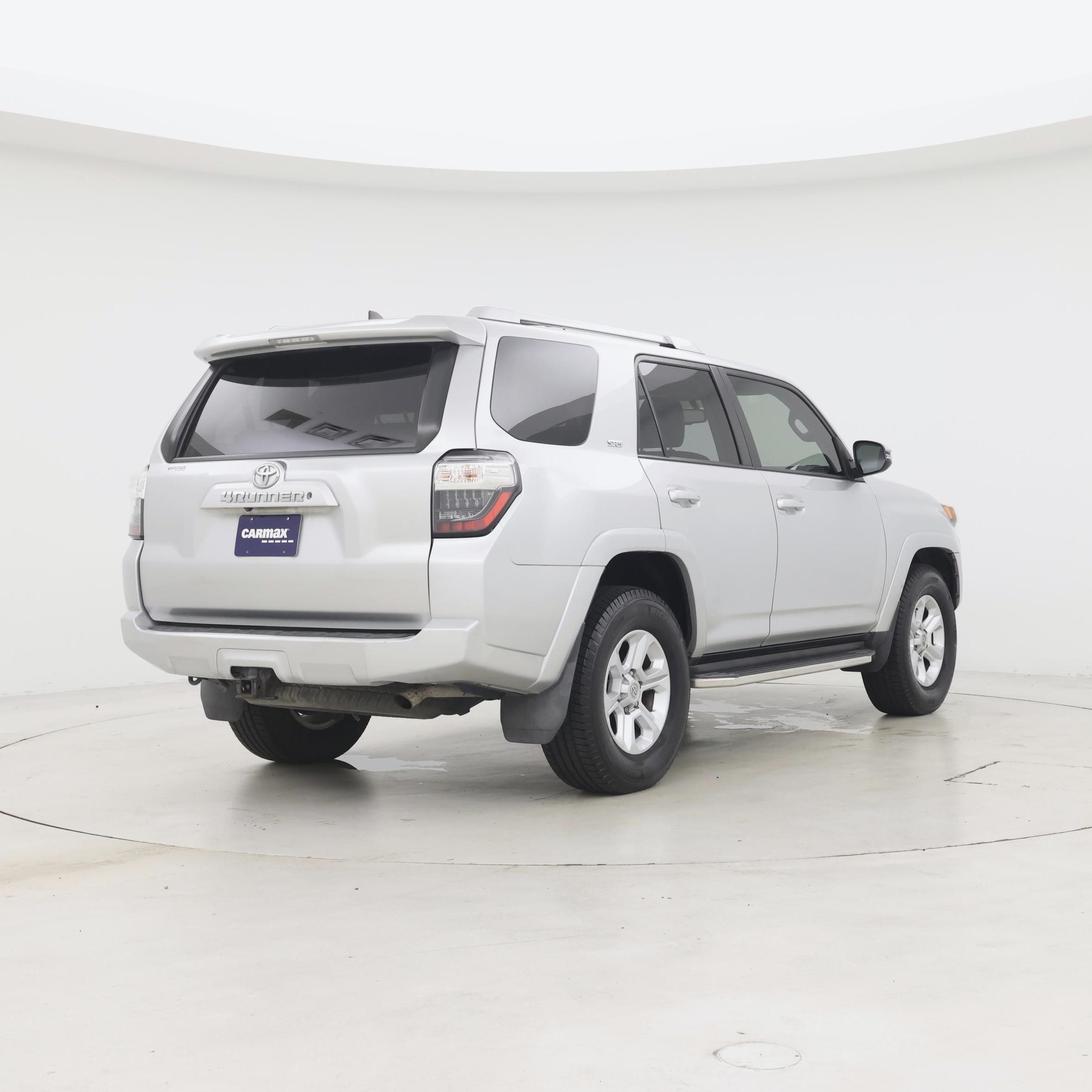 Thumbnail: 2018 Toyota 4Runner - 8
