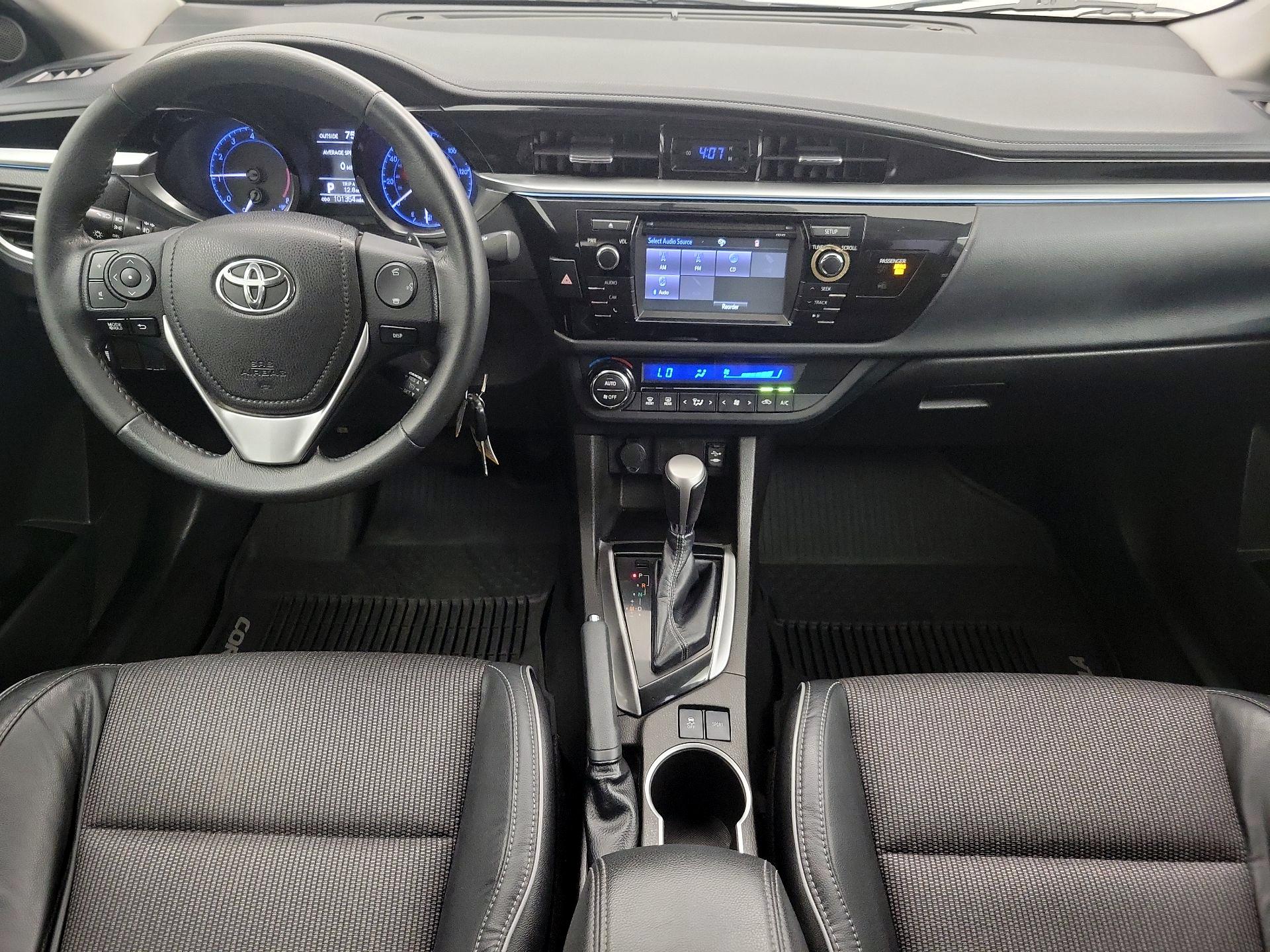 Thumbnail: 2015 Toyota Corolla - 9