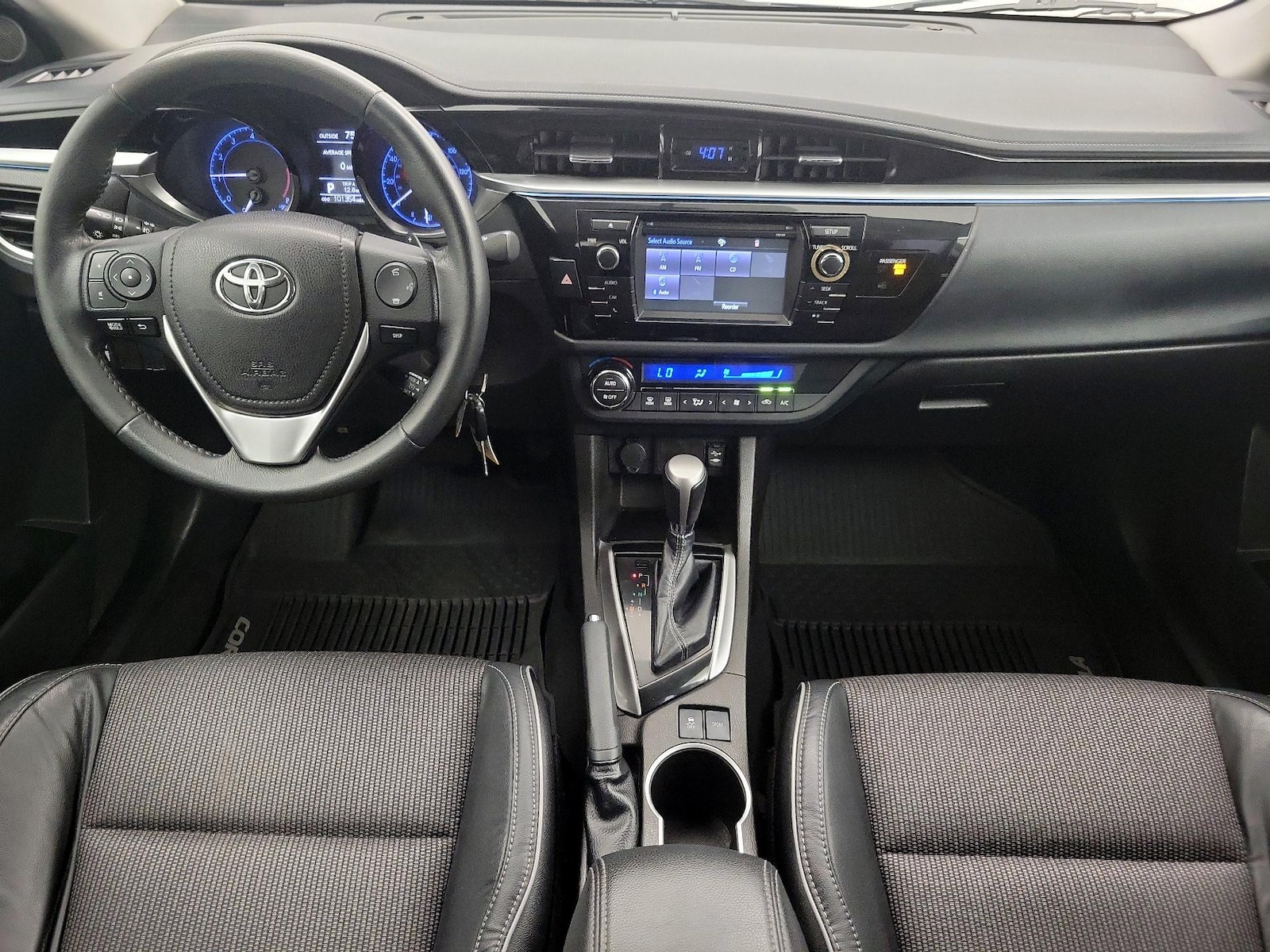 2015 Toyota Corolla S Plus - Photo 10
