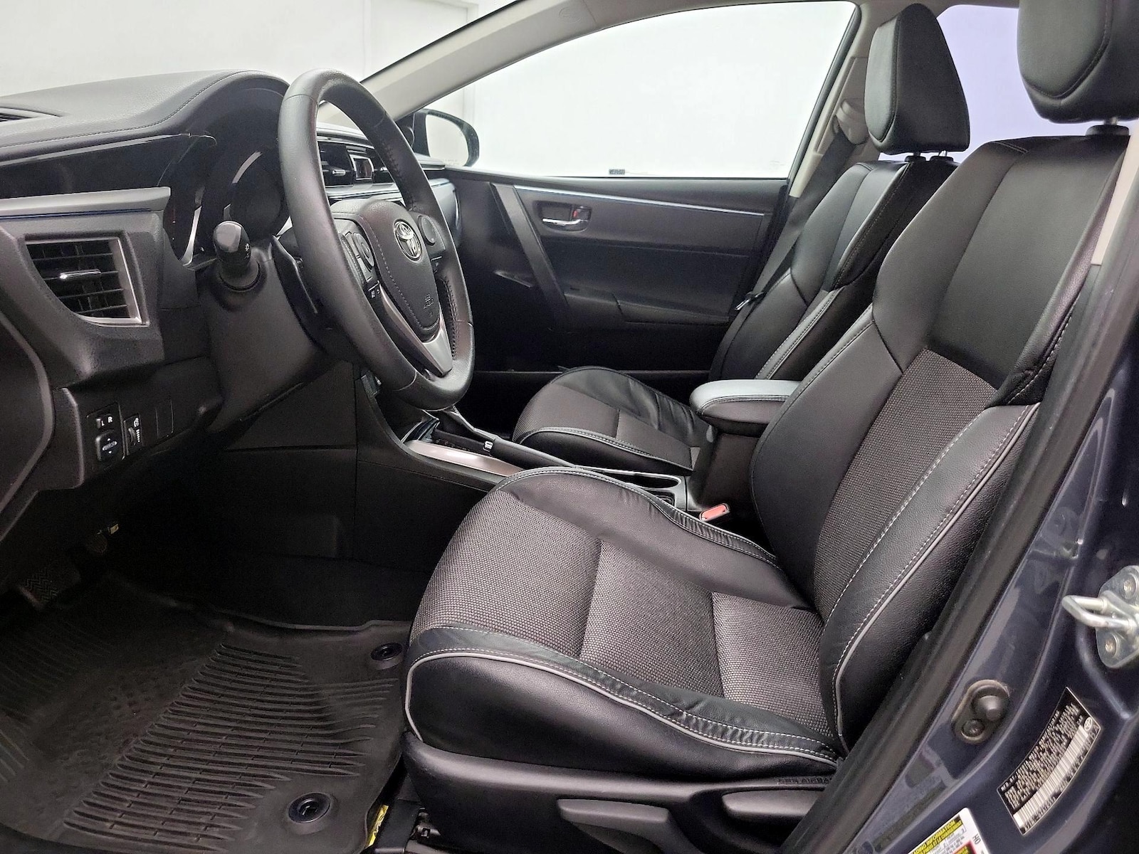 2015 Toyota Corolla S Plus - Photo 12